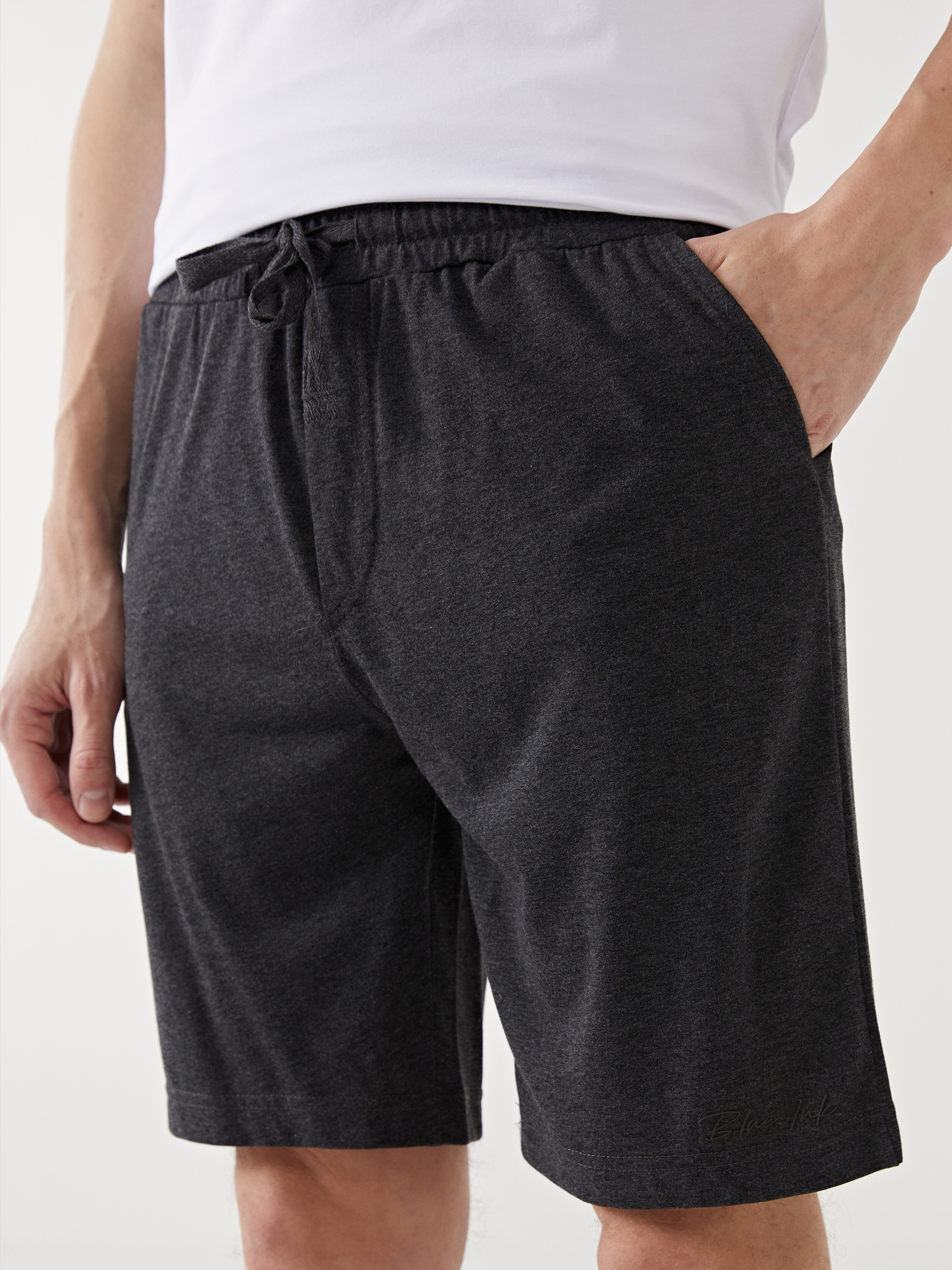 LC WAIKIKI Slim Fit Erkek Pijama Alt Şort görsel 3