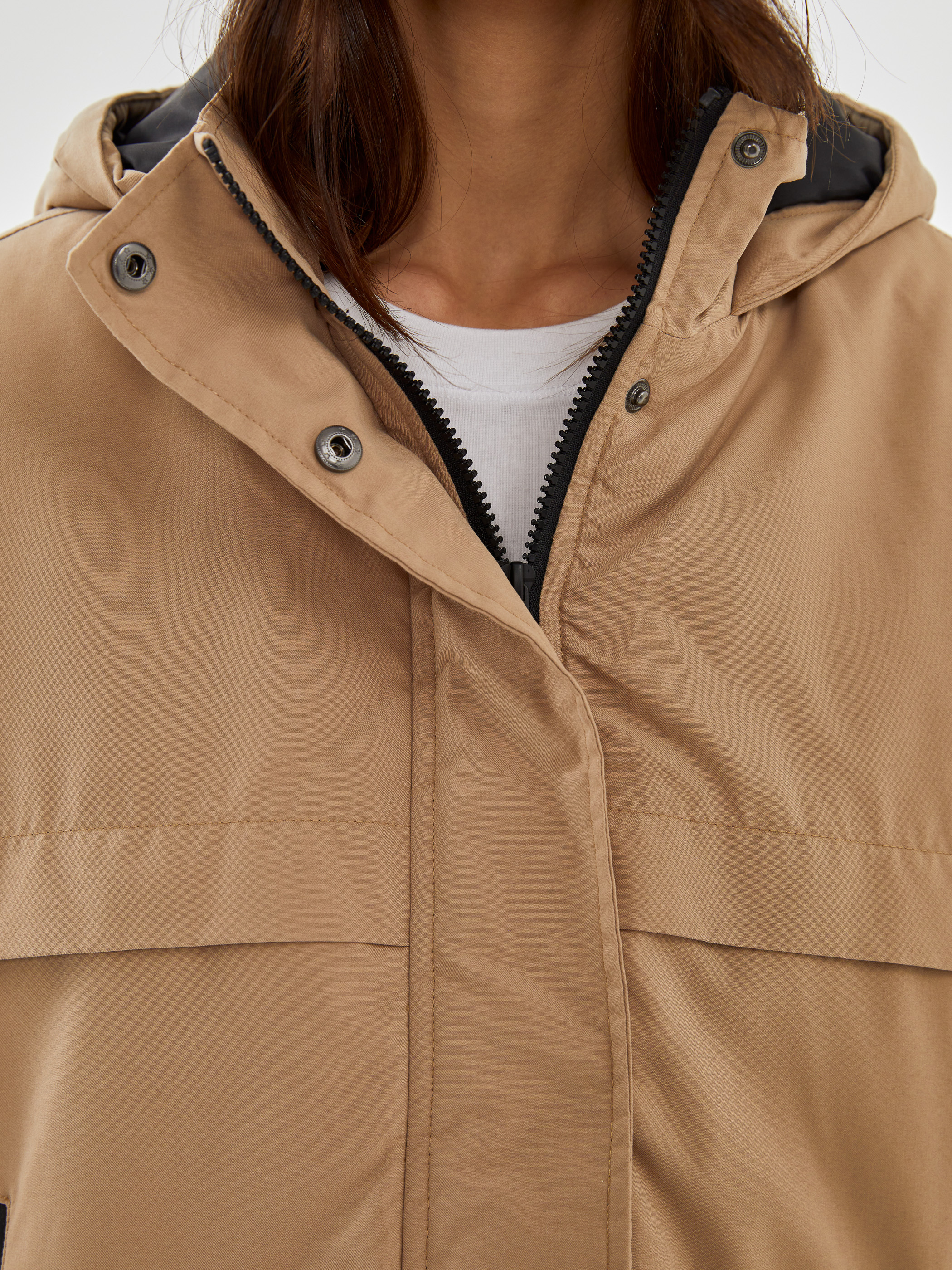 LCW Vision Kapüşonlu Oversize Kadın Şişme Mont görsel 3