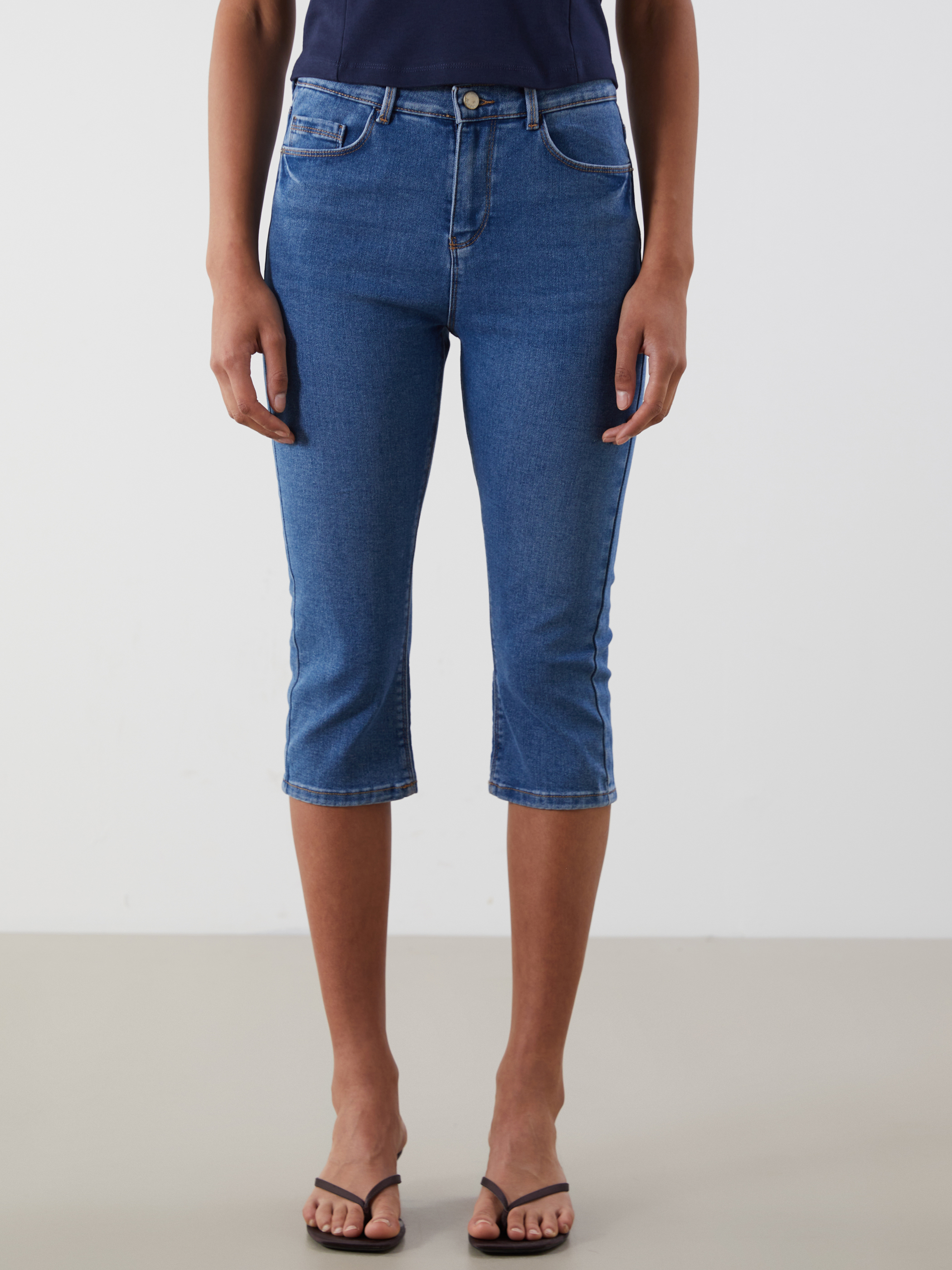 LCW Jeans Dar Fit Kadın Jean Kapri görsel 2