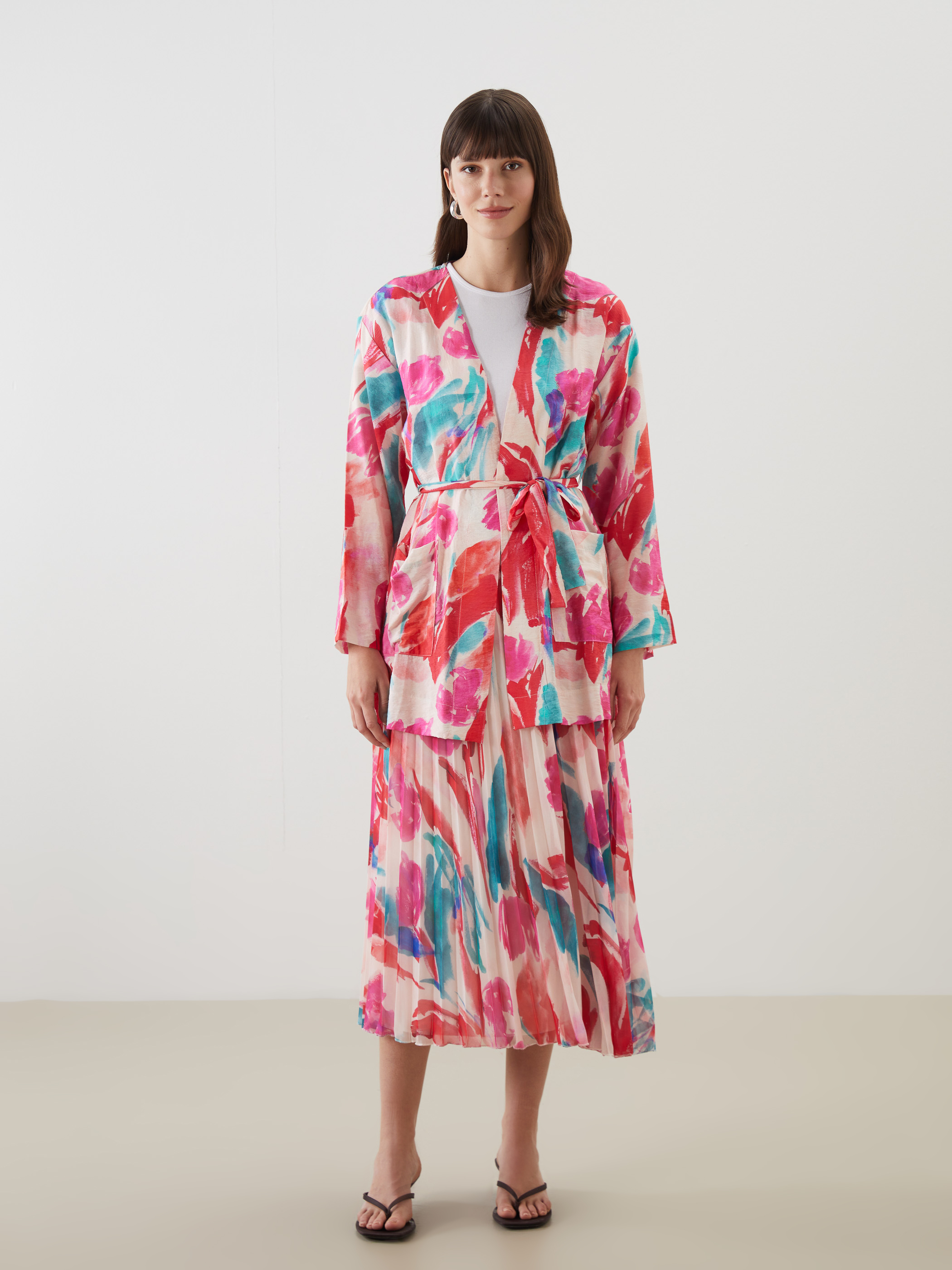 LCW Modest Şal Yaka Desenli Oversize Kadın Kimono görsel 2