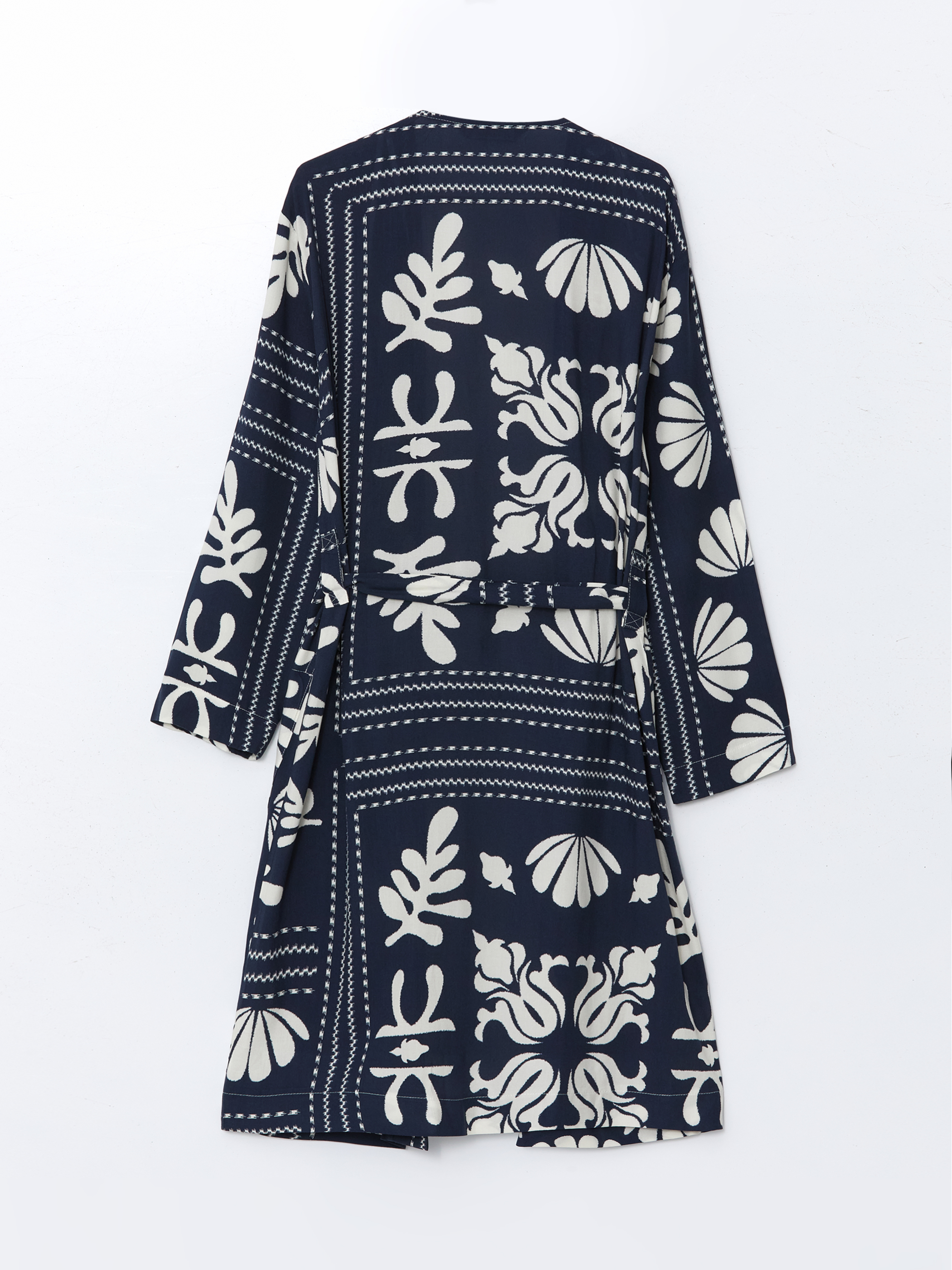 LCW Modest Şal Yaka Desenli Oversize Kadın Kimono görsel 6