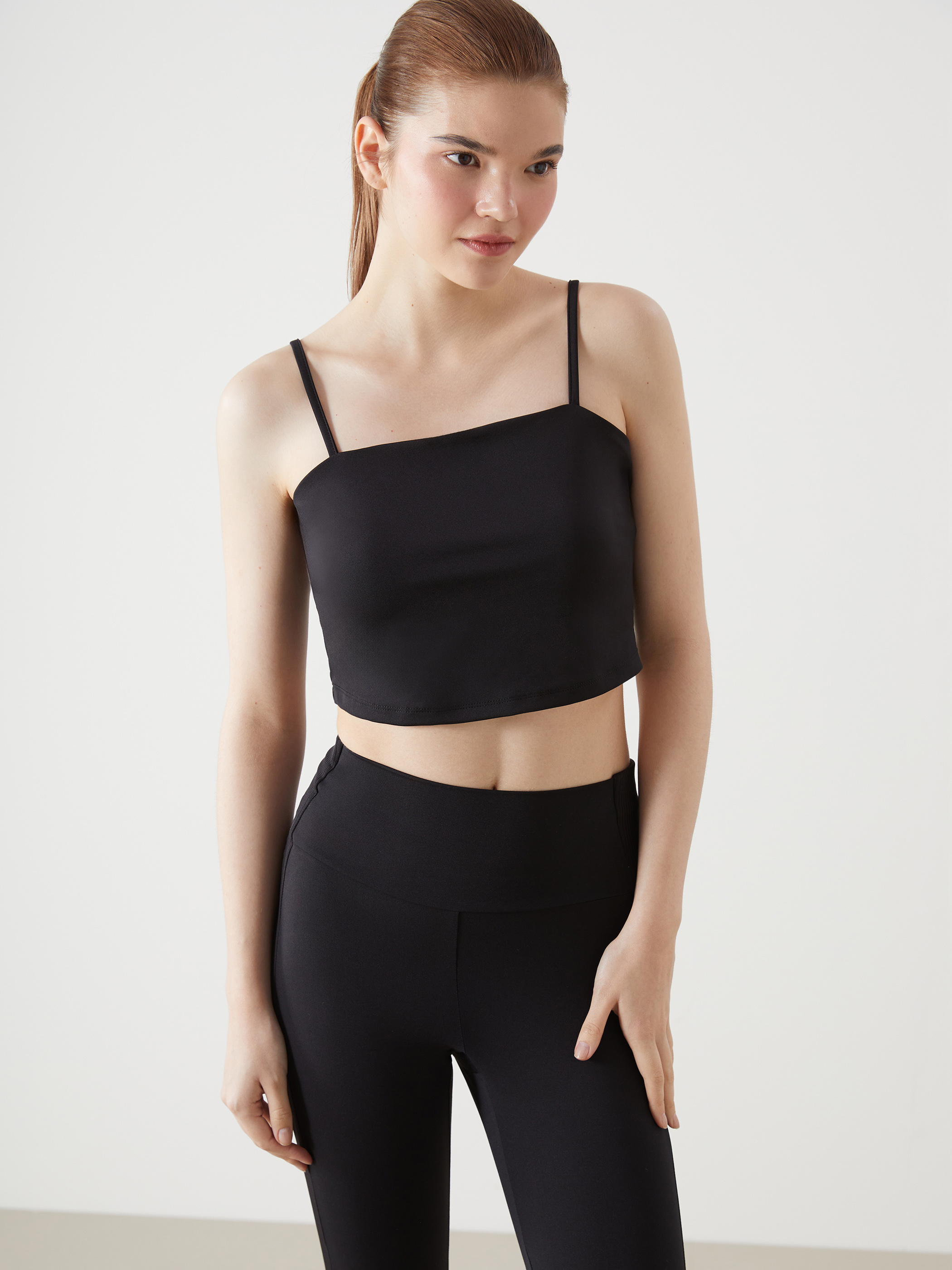 XSIDE ACTIVE Kare Yaka Askılı Kadın Crop