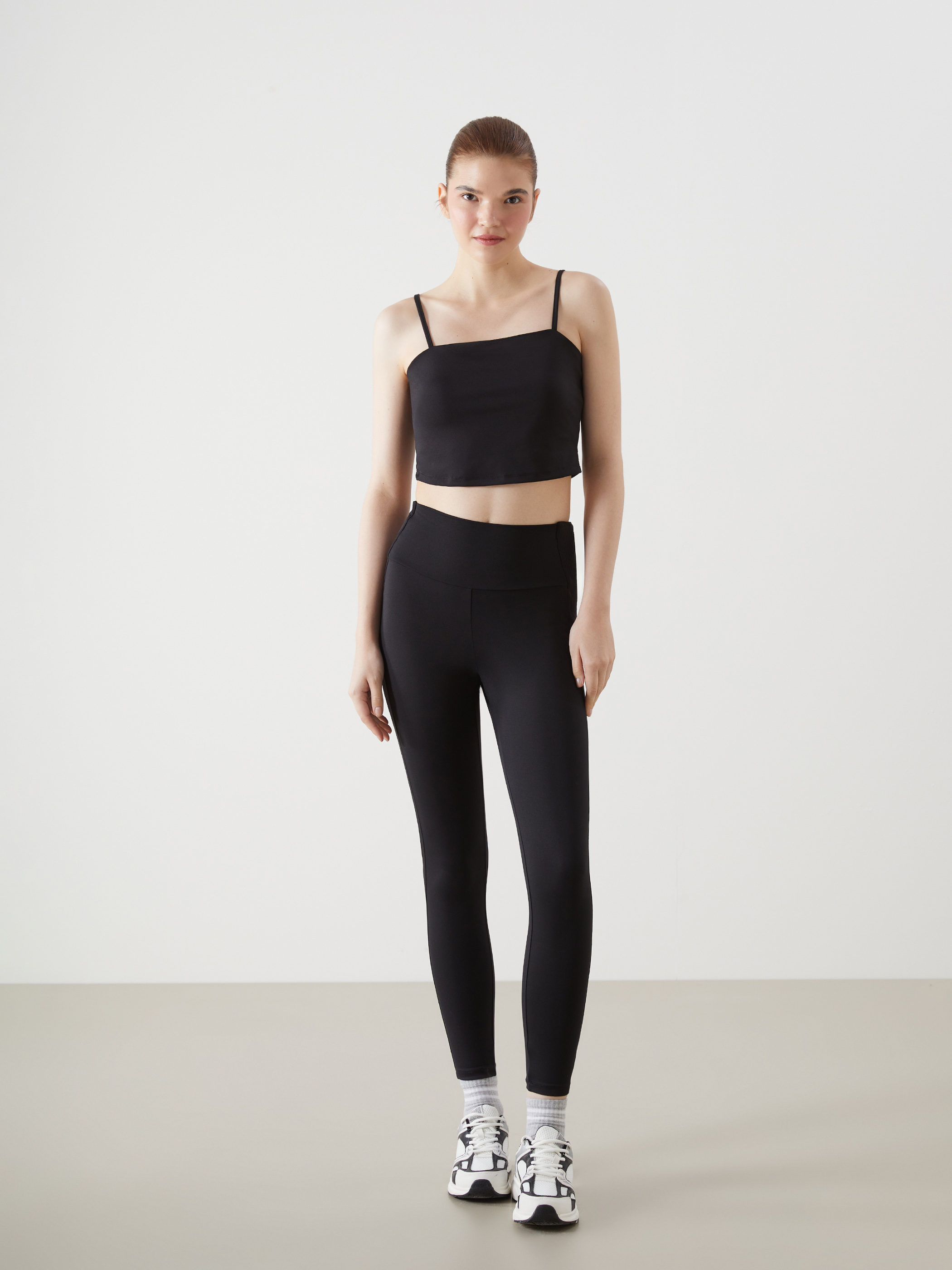 XSIDE ACTIVE Kare Yaka Askılı Kadın Crop görsel 2