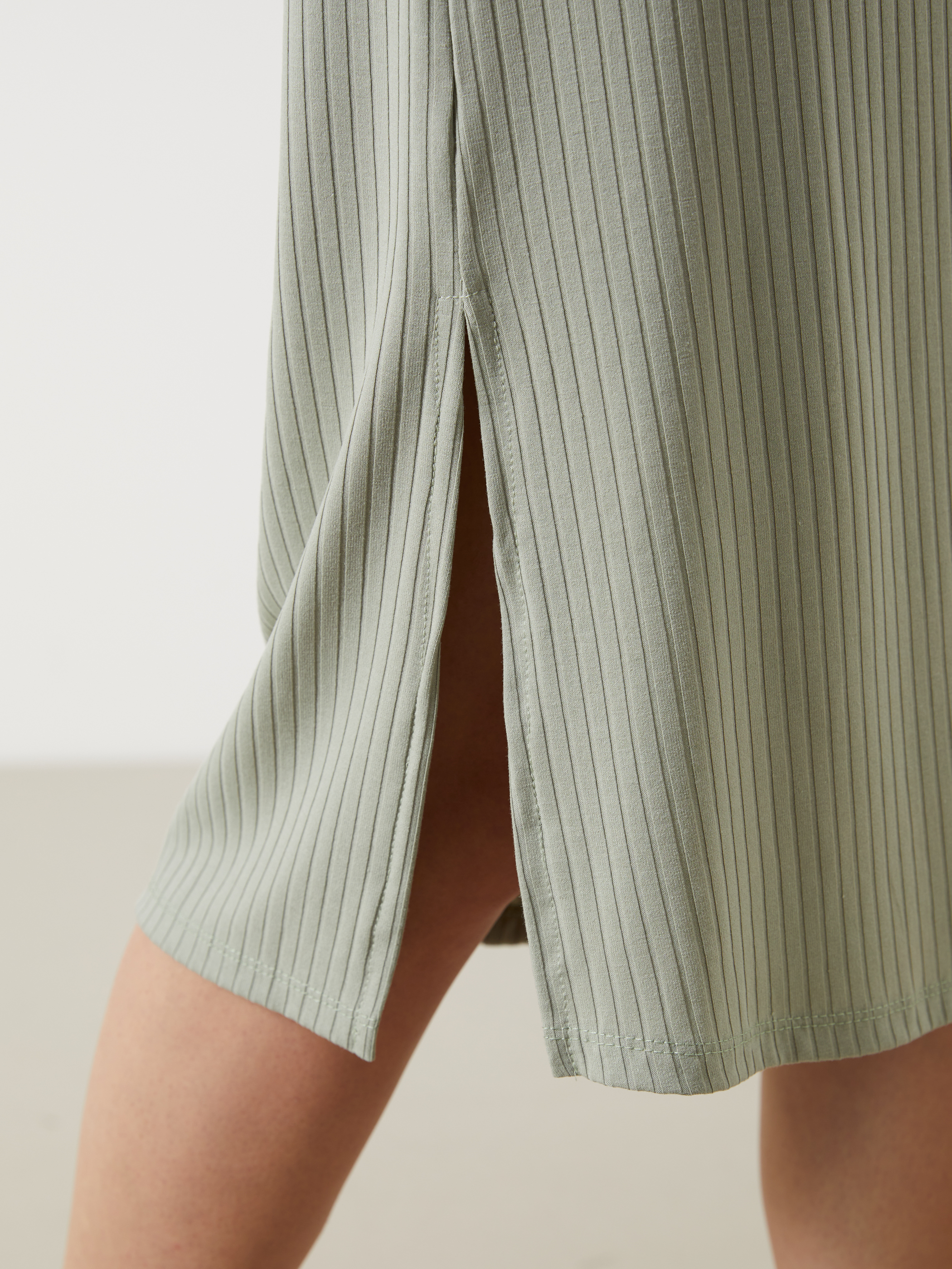 LCW Comfort Bisiklet Yaka Elbise görsel 3