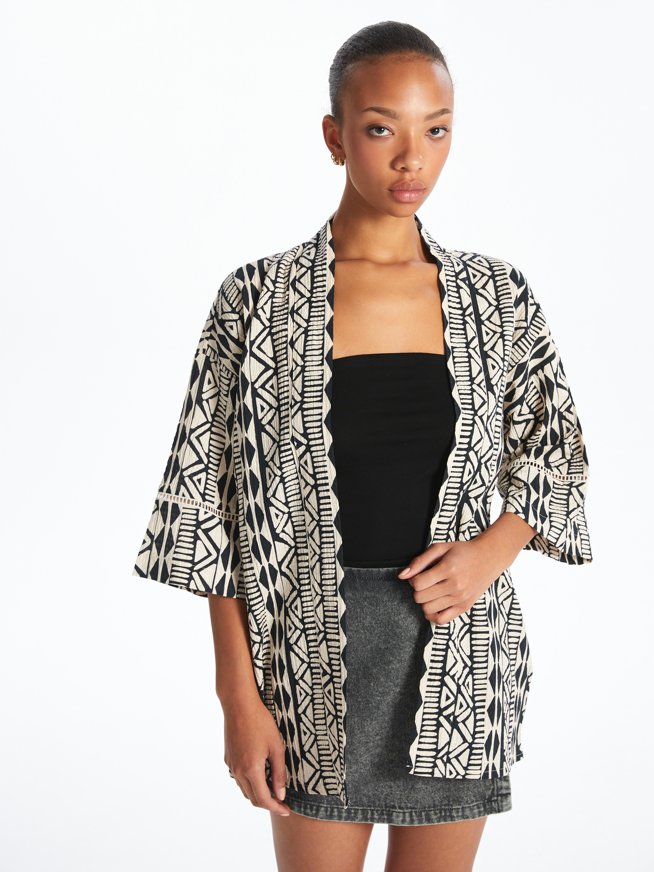 LCW Vision Şal Yaka Oversize Müslin Kadın Kimono