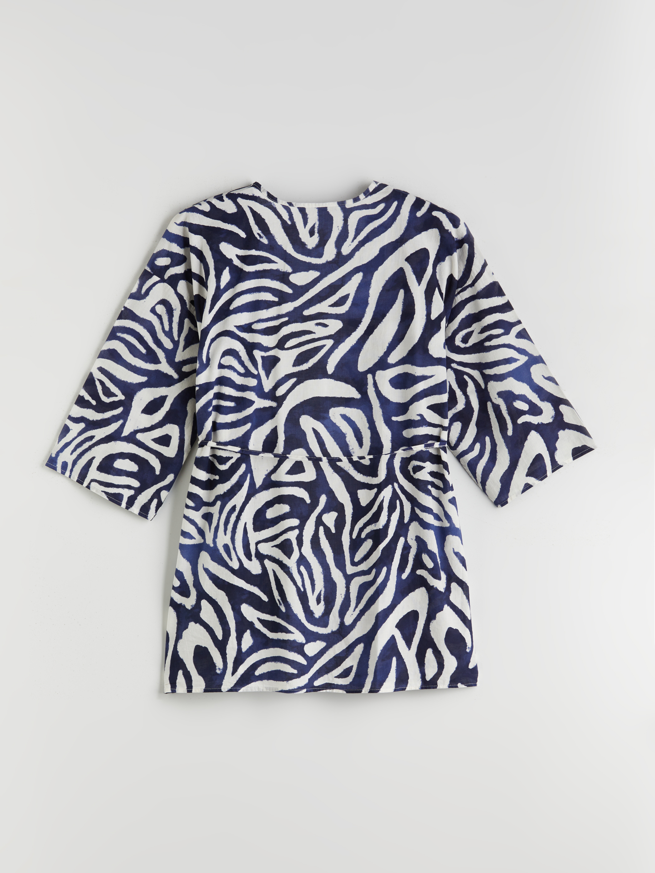 LCWAIKIKI Classic Şal Yaka Desenli Oversize Kadın Kimono görsel 6