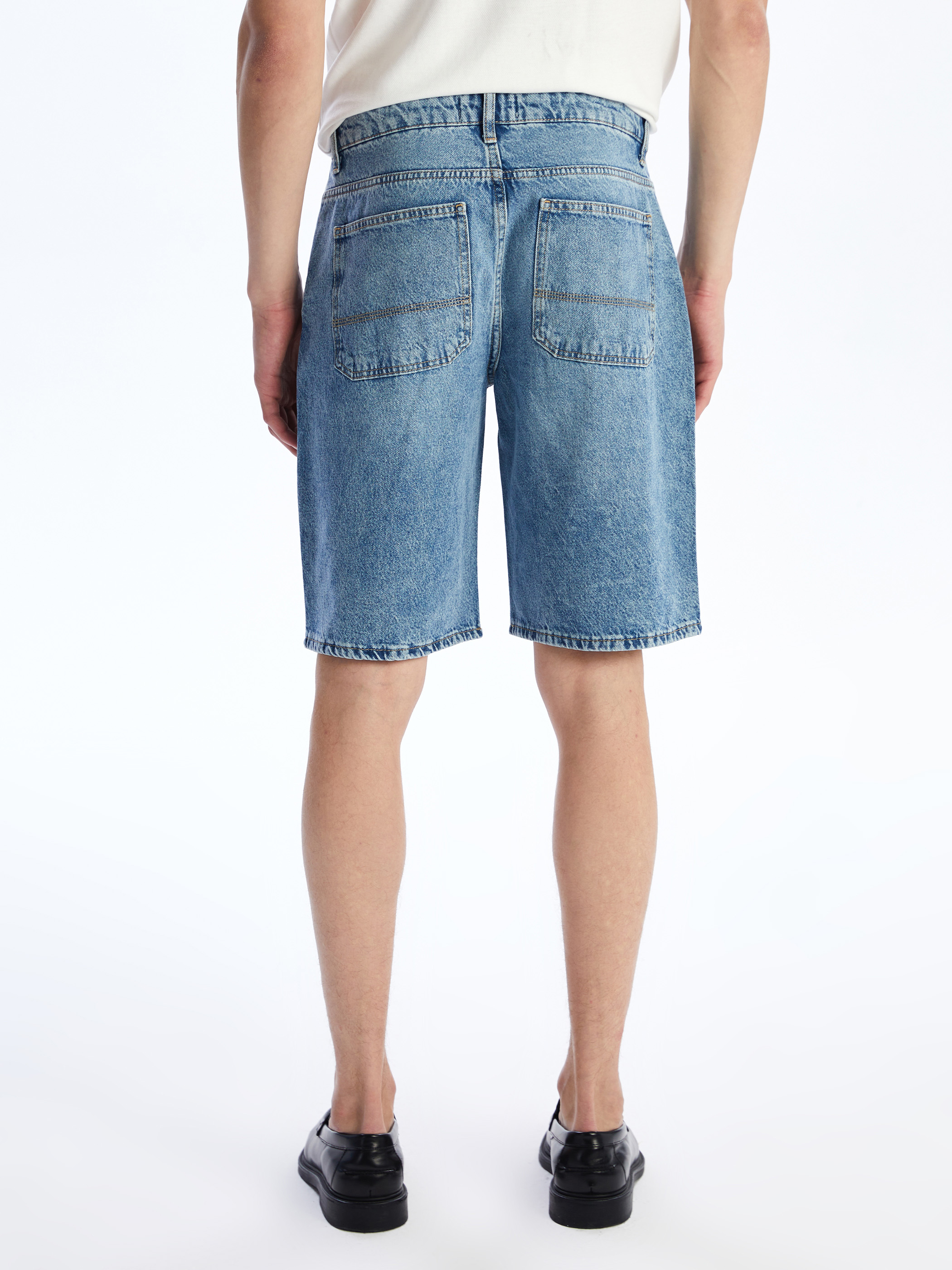 LCW Jeans Rahat Kalıp Erkek Jean Şort görsel 4
