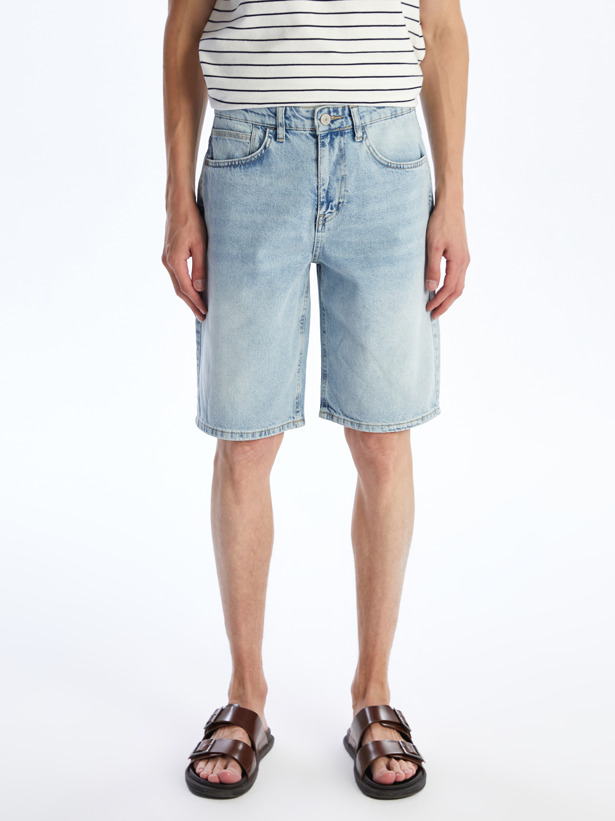 LCW Jeans Rahat Kalıp Erkek Jean Şort görsel 2