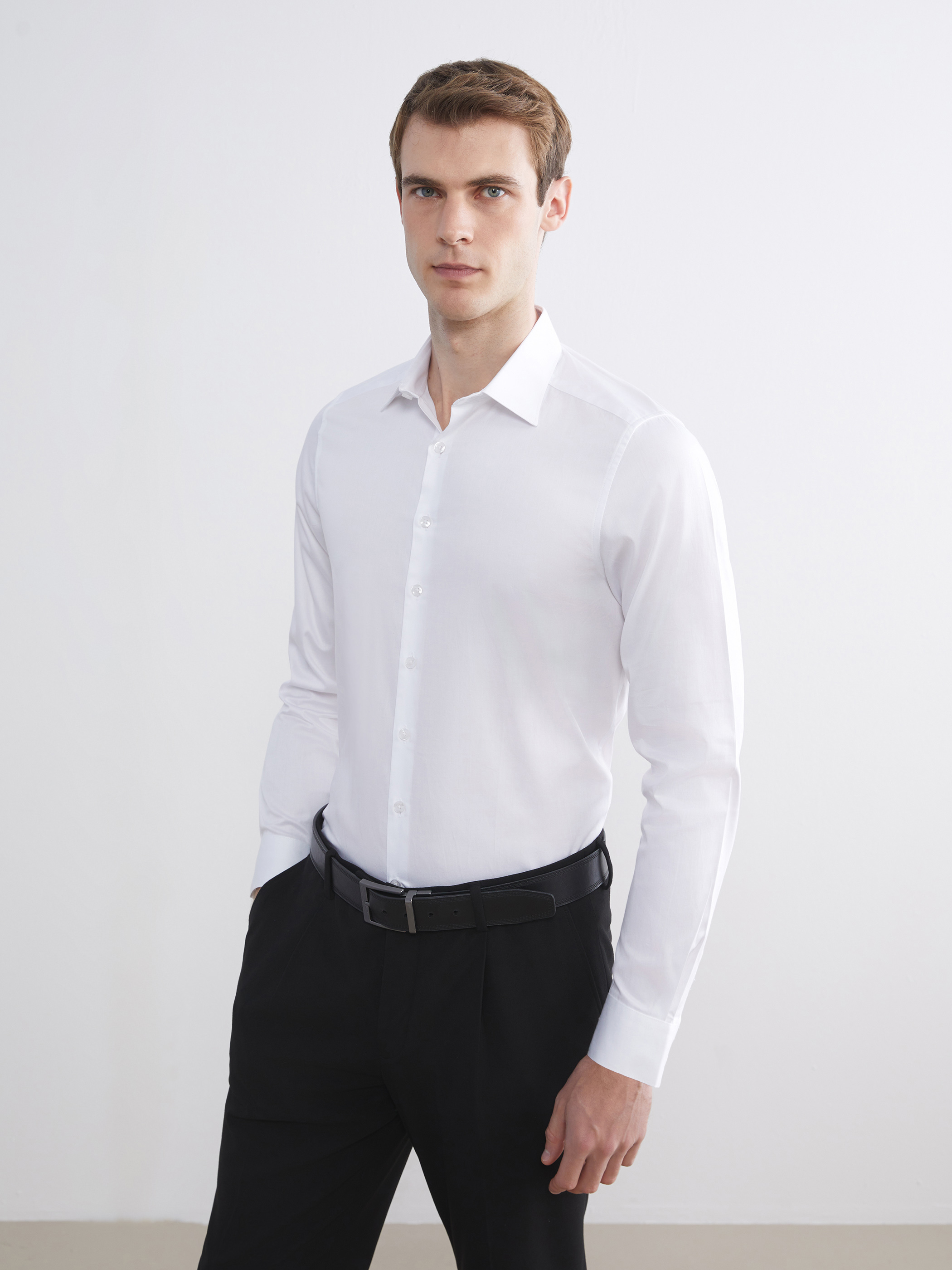 LCW BUSINESS Slim Fit Uzun Kollu Erkek Gömlek görsel 2
