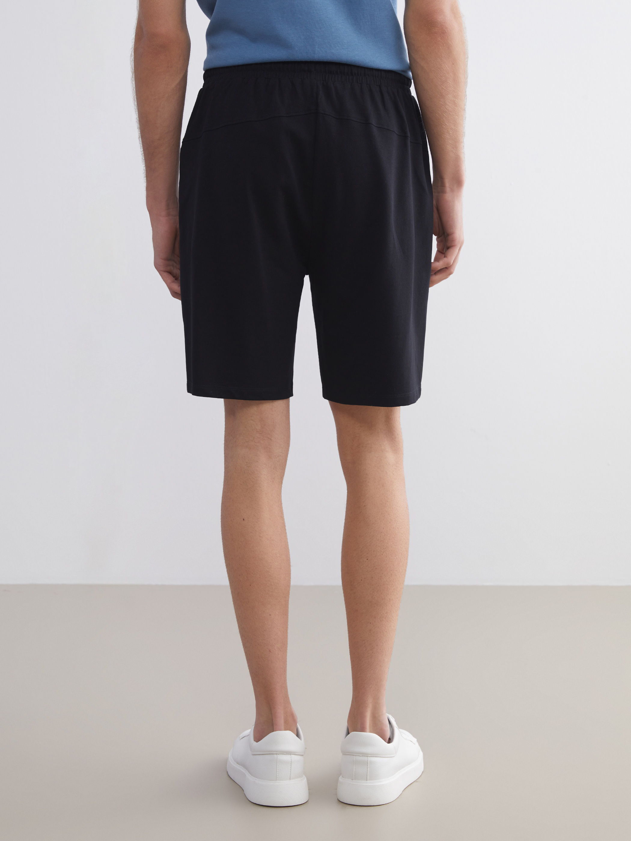 LC WAIKIKI Slim Fit Erkek Pijama Alt Şort görsel 5
