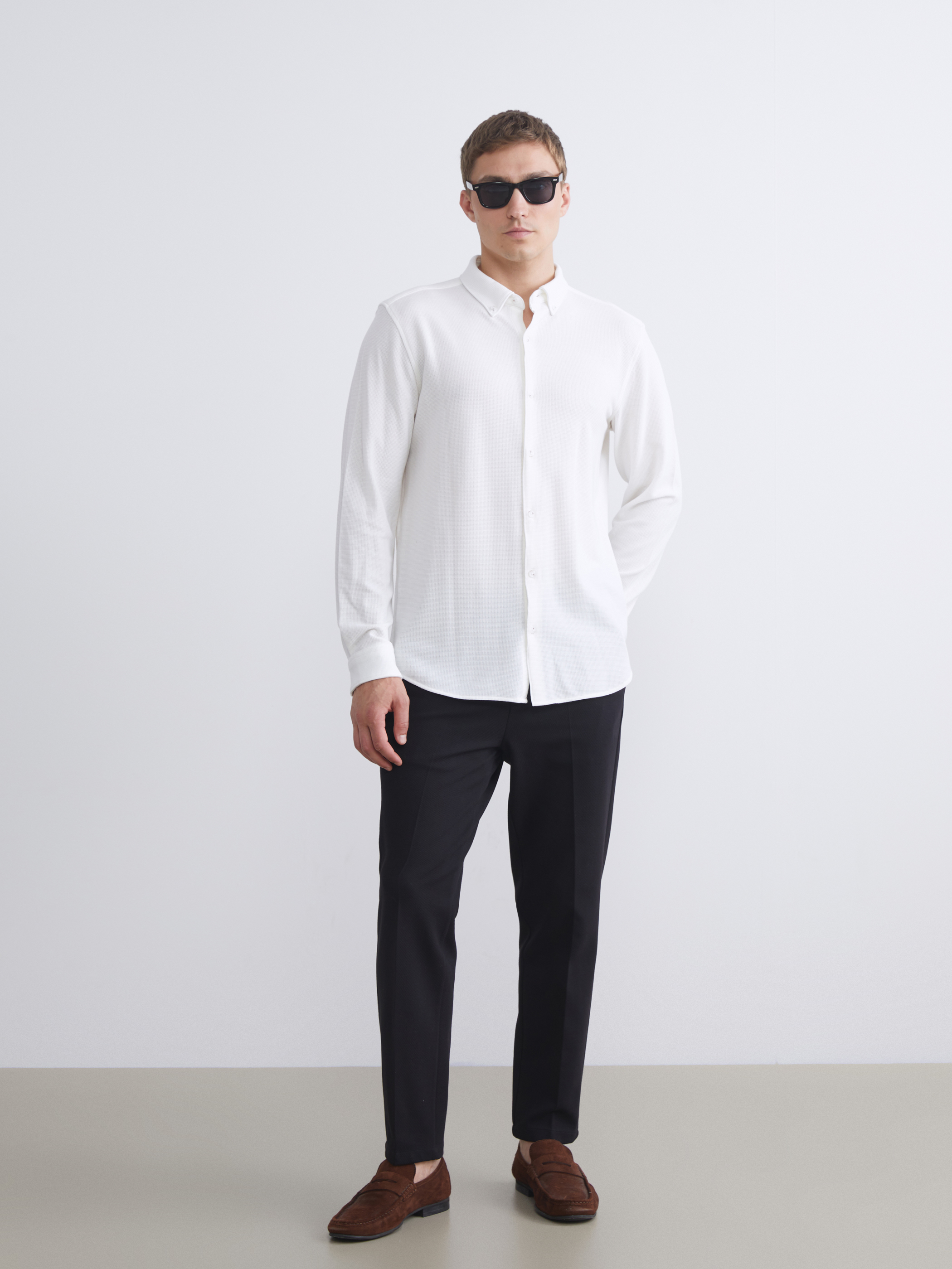 LCW Vision Slim Fit Uzun Kollu Erkek Dokulu Gömlek görsel 3