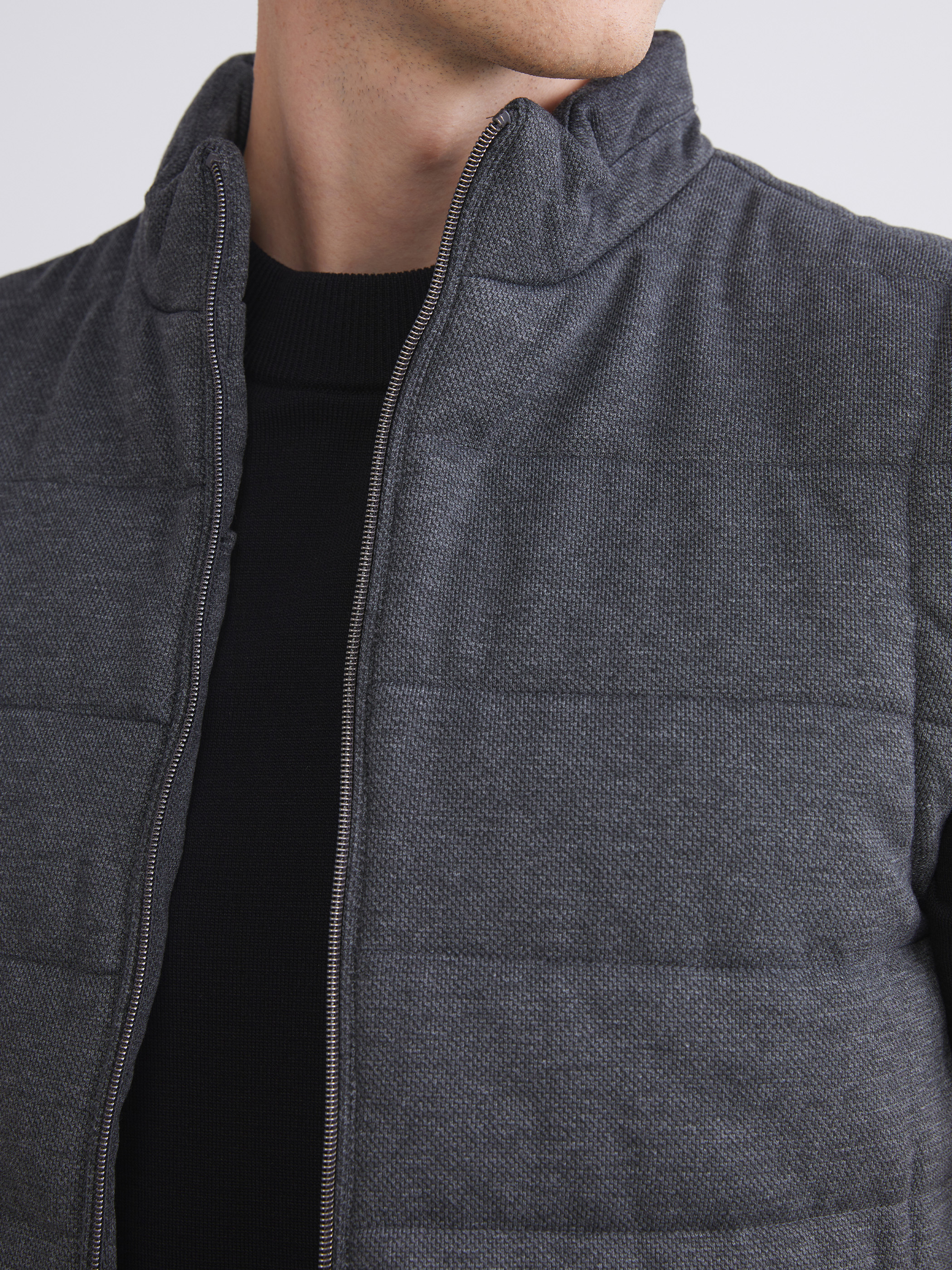 LCW Vision Slim Fit Dik Yaka Erkek Şişme Yelek görsel 4