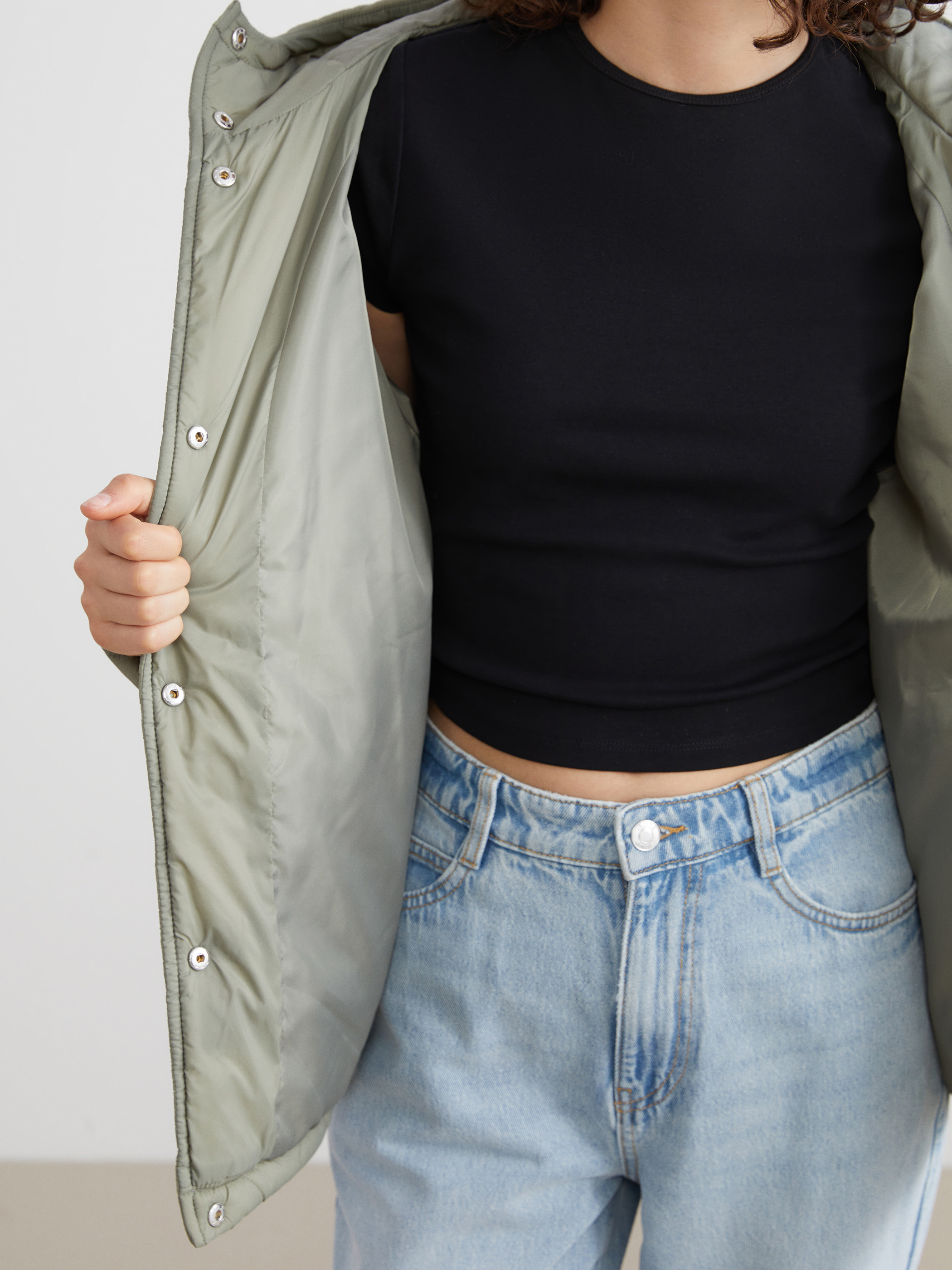 XSIDE Kapüşonlu Kapitone Oversize Kadın Şişme Mont görsel 3