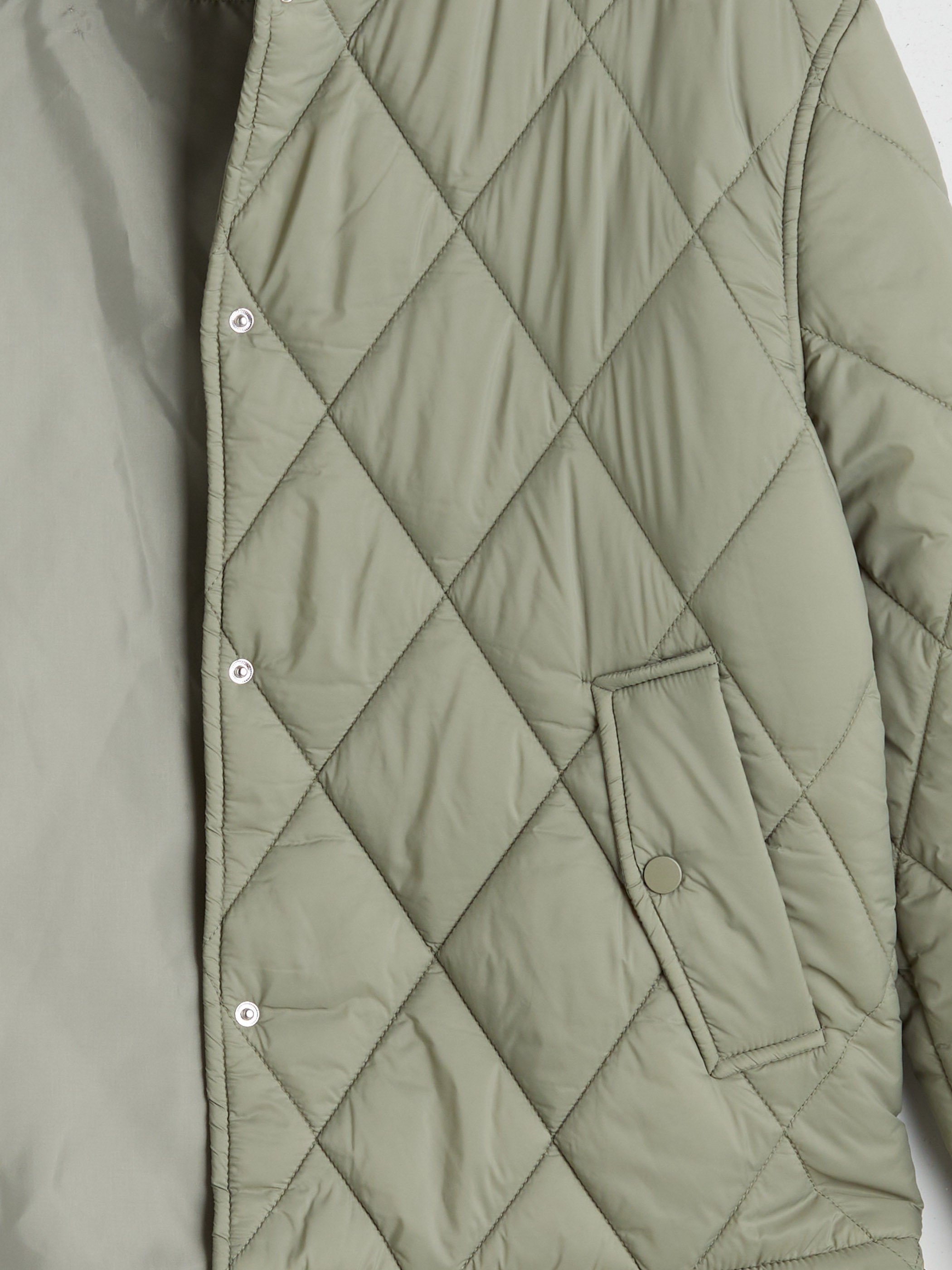 XSIDE Kapüşonlu Kapitone Oversize Kadın Şişme Mont görsel 8