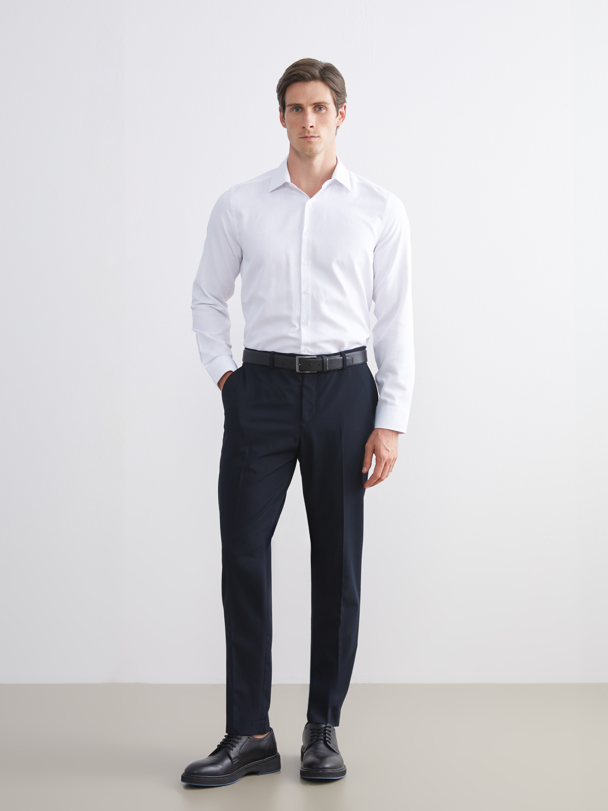 LCW BUSINESS Slim Fit Uzun Kollu Armürlü Erkek Gömlek görsel 2