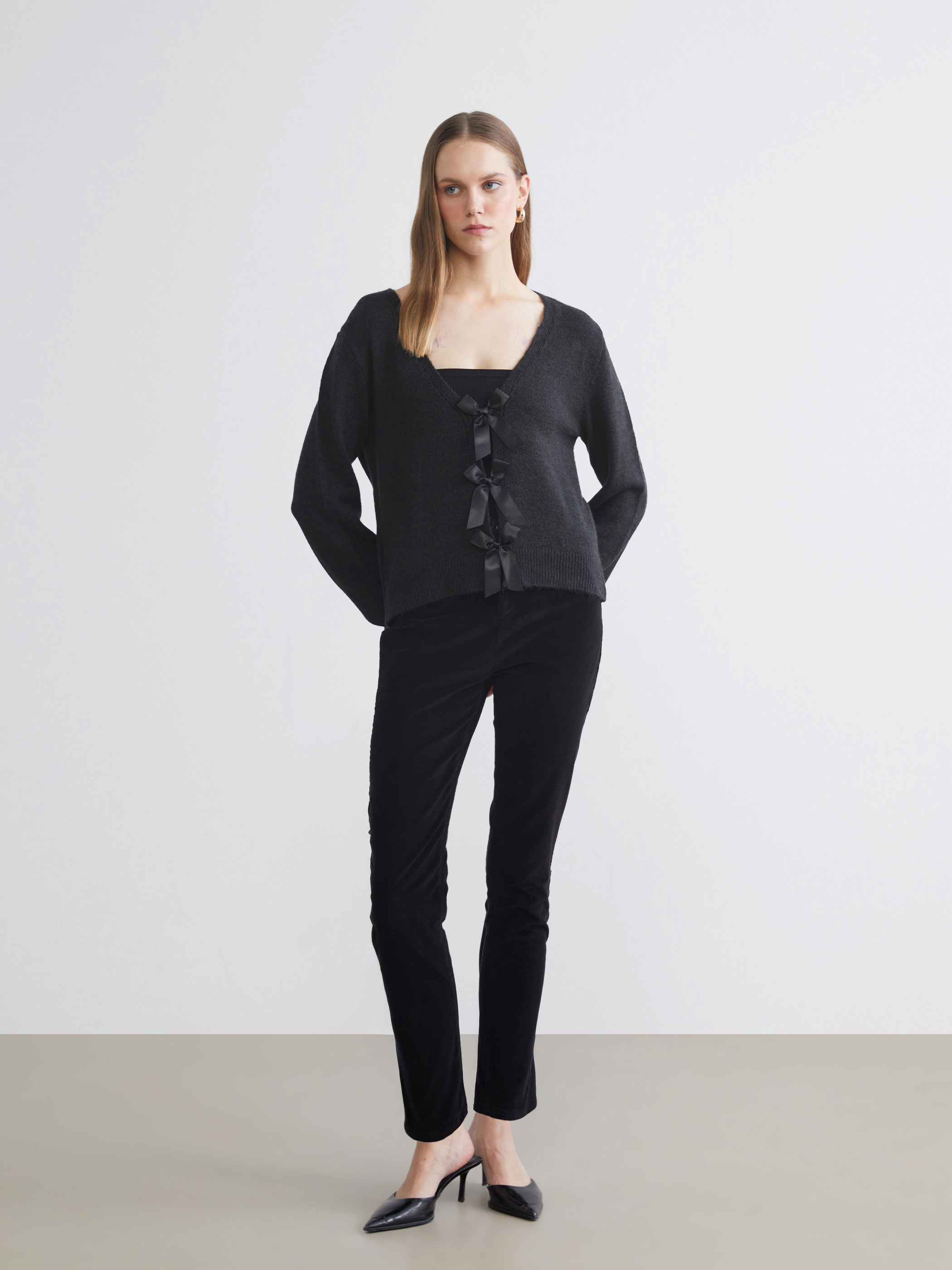 LCWAIKIKI Classic Dar Fit Kadife Kadın Pantolon