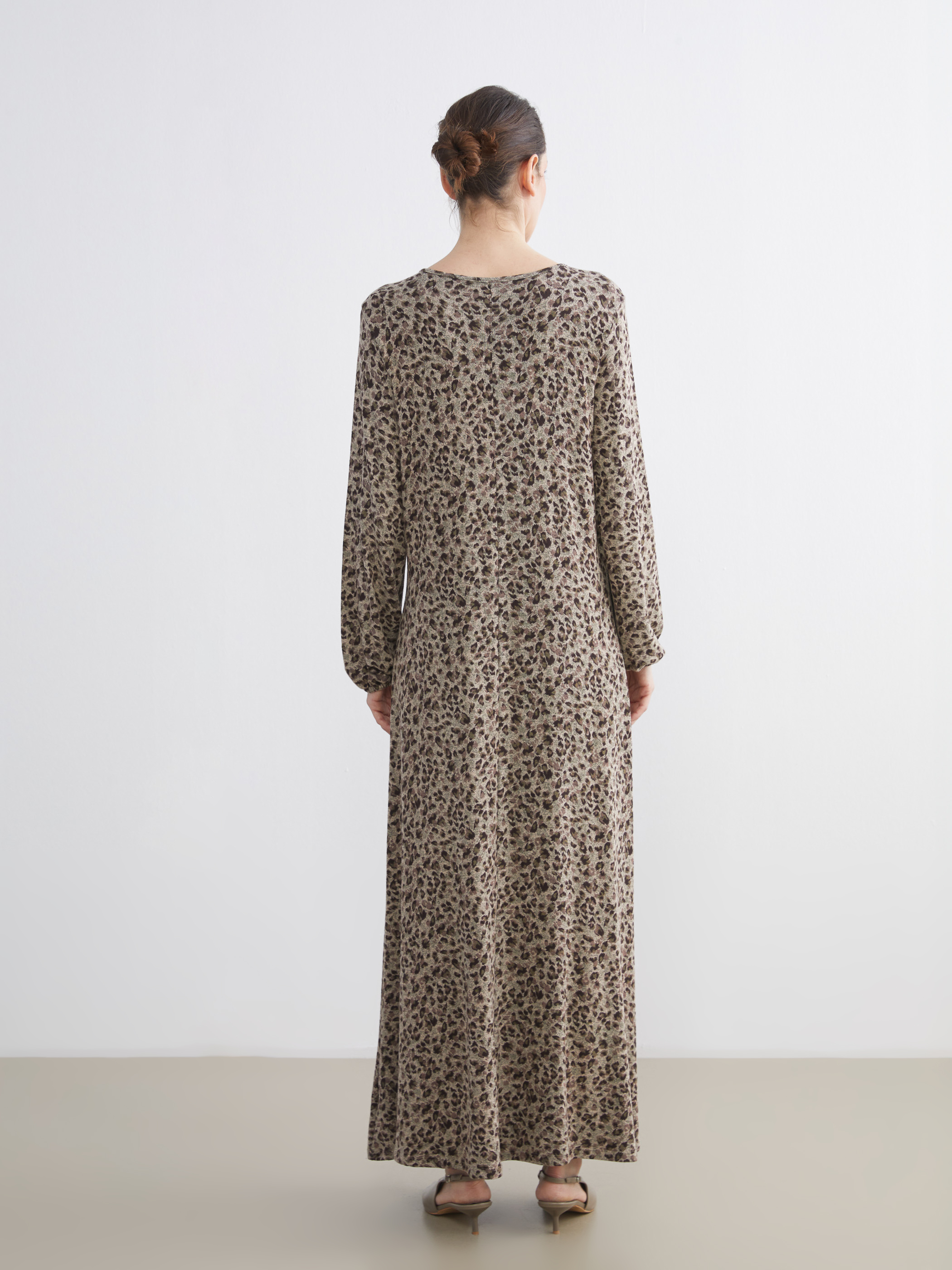 LCW Grace Bisiklet Yaka Leopar Desenli Elbise görsel 4
