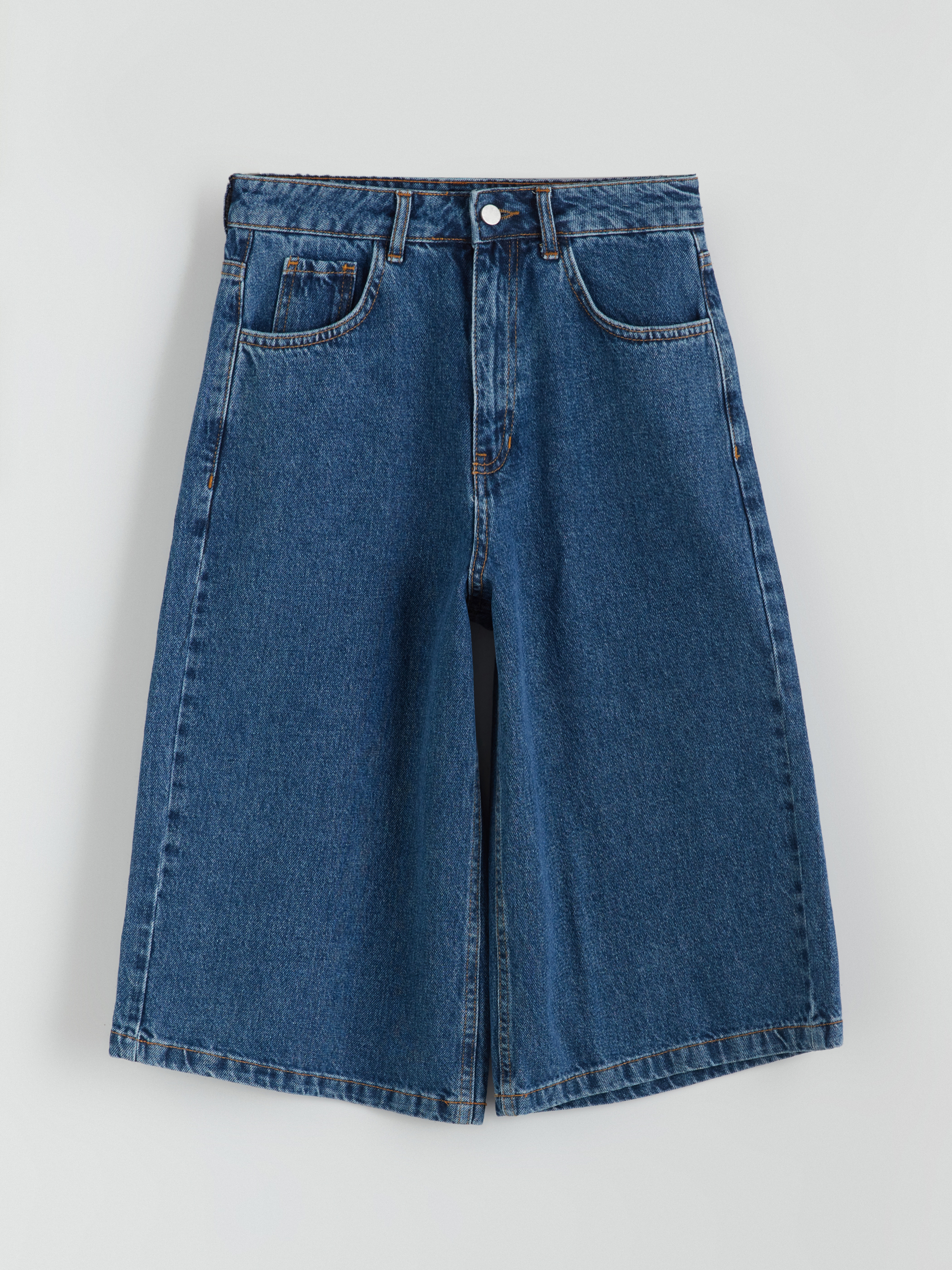 Natuvera Bermuda Fit Kadın Jean Şortolon görsel 5