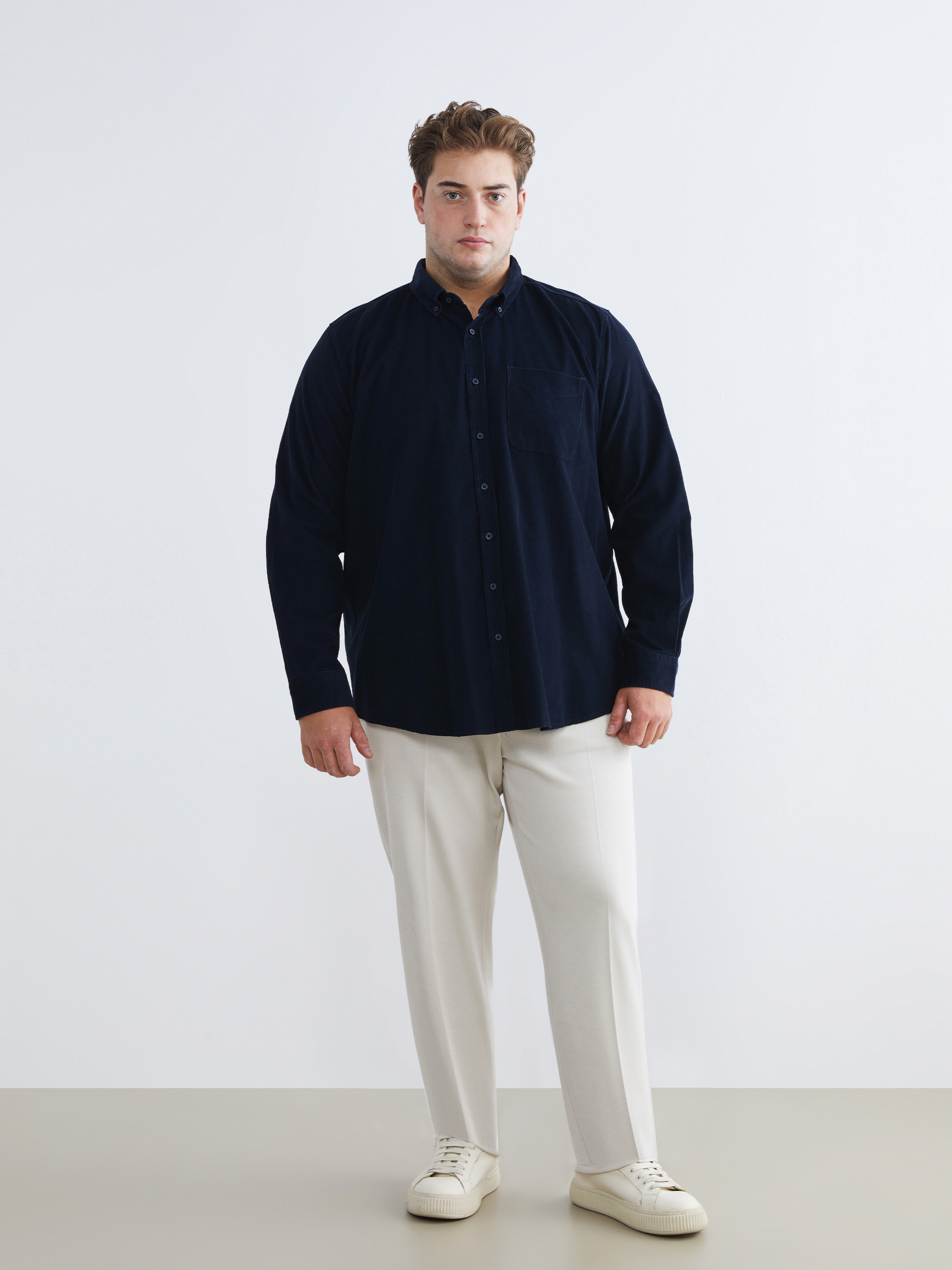 LCWAIKIKI Classic Regular Fit Uzun Kollu Kadife Erkek Gömlek görsel 2