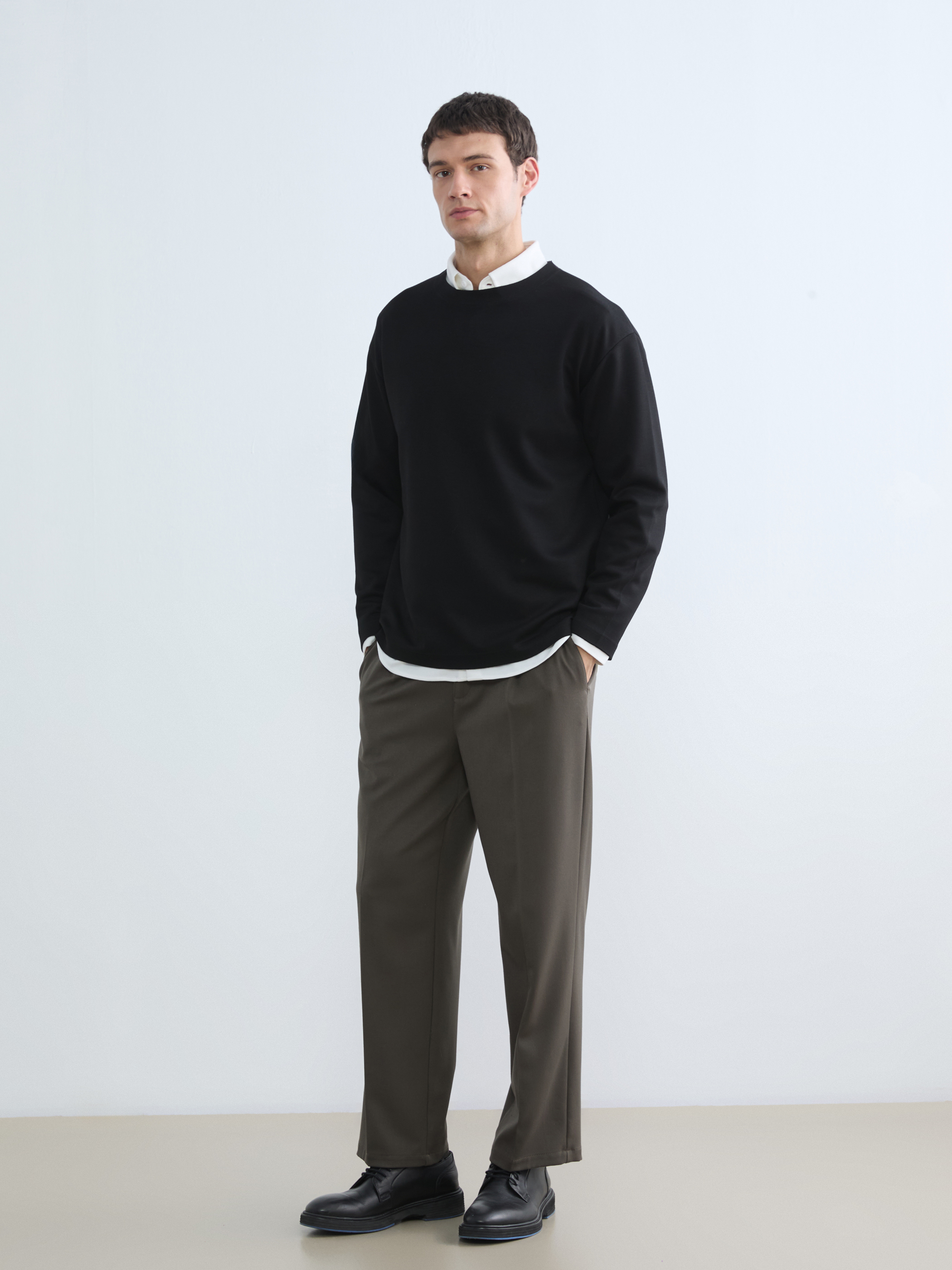 LCW Vision Bisiklet Yaka Erkek Sweatshirt görsel 2