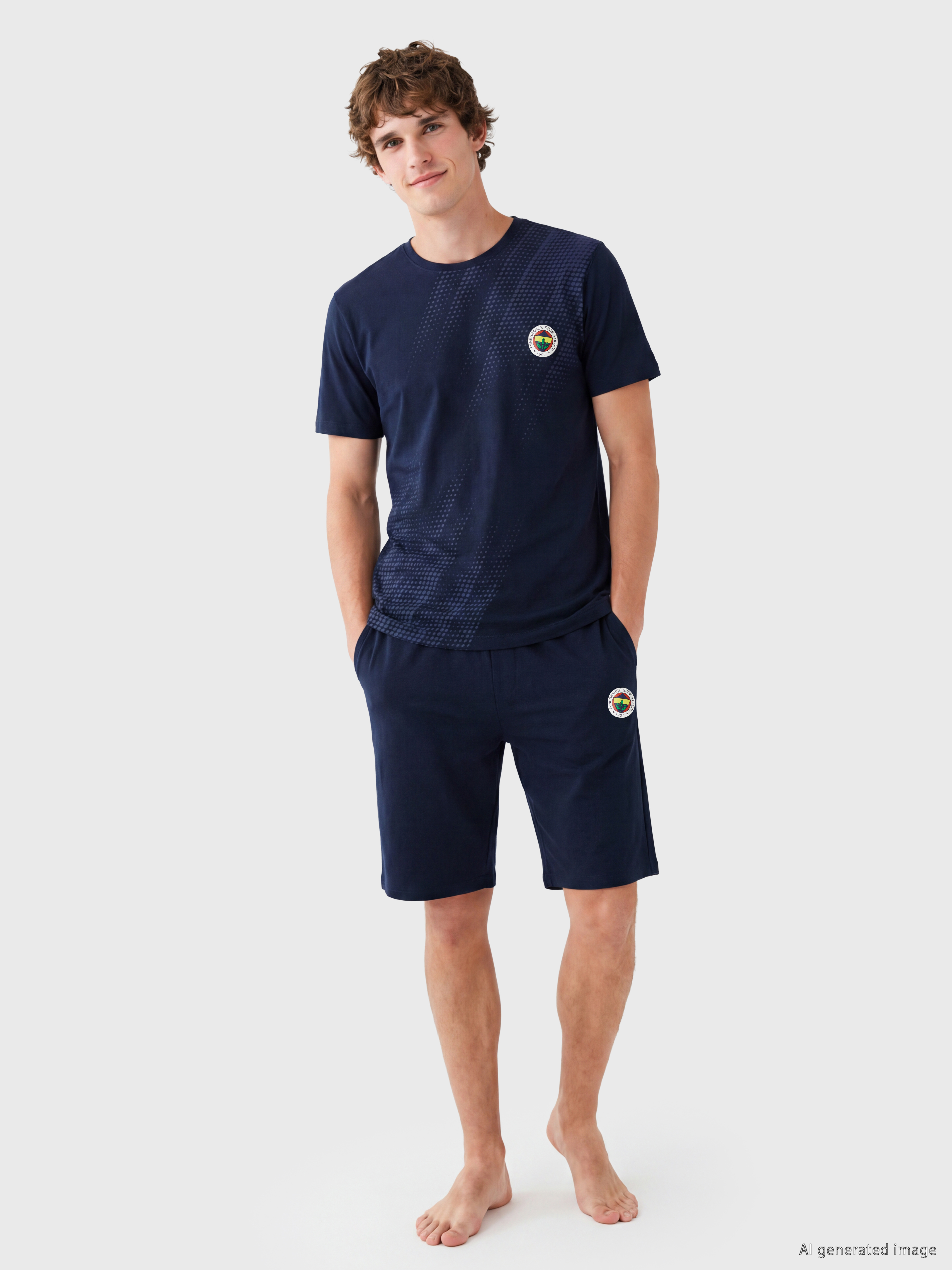 LC WAIKIKI Fenerbahçe Baskılı Erkek Şortlu Pijama Takımı