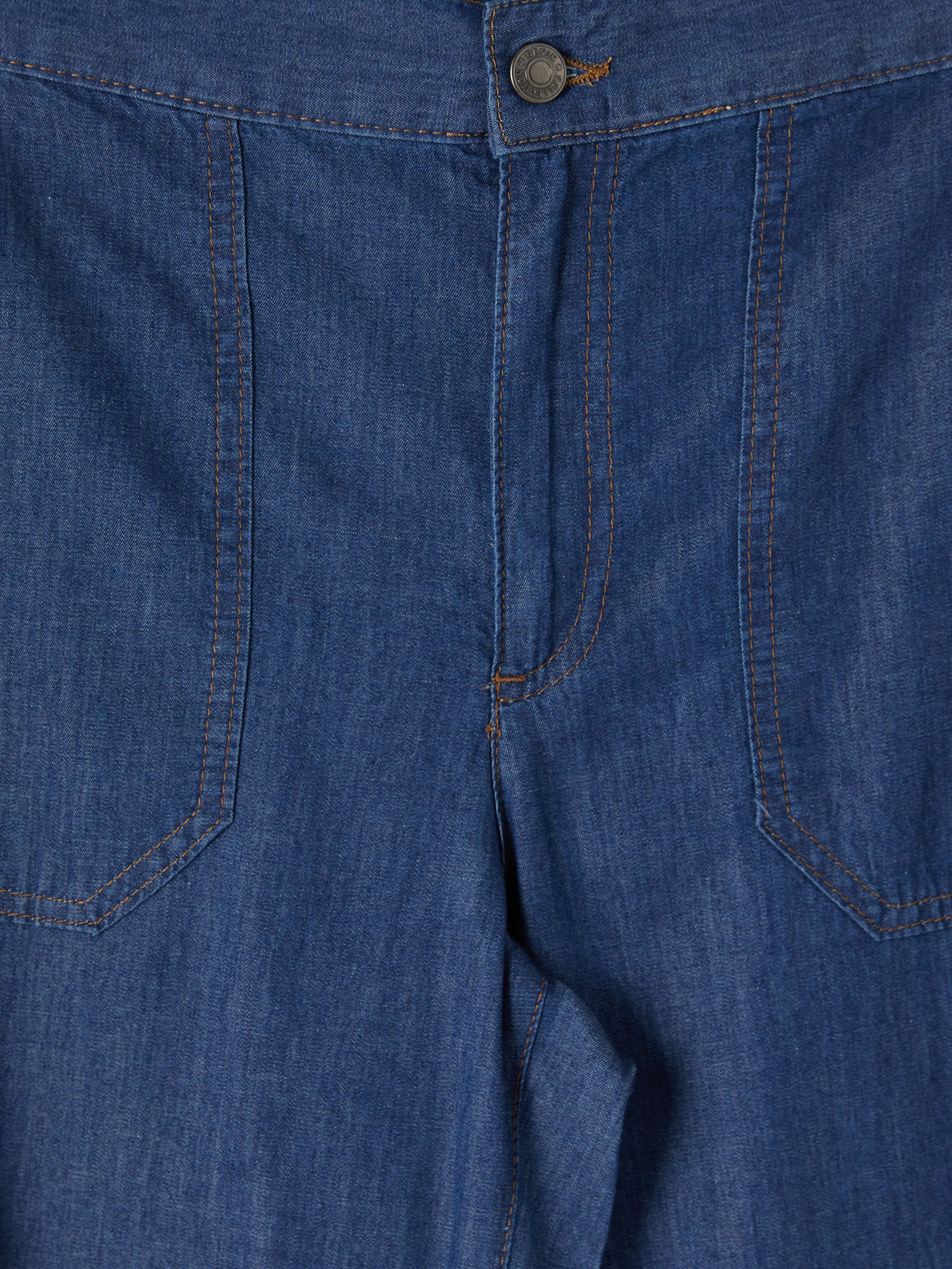 LCW Grace Regular Fit Geniş Paça Kadın Jean Kapri görsel 5