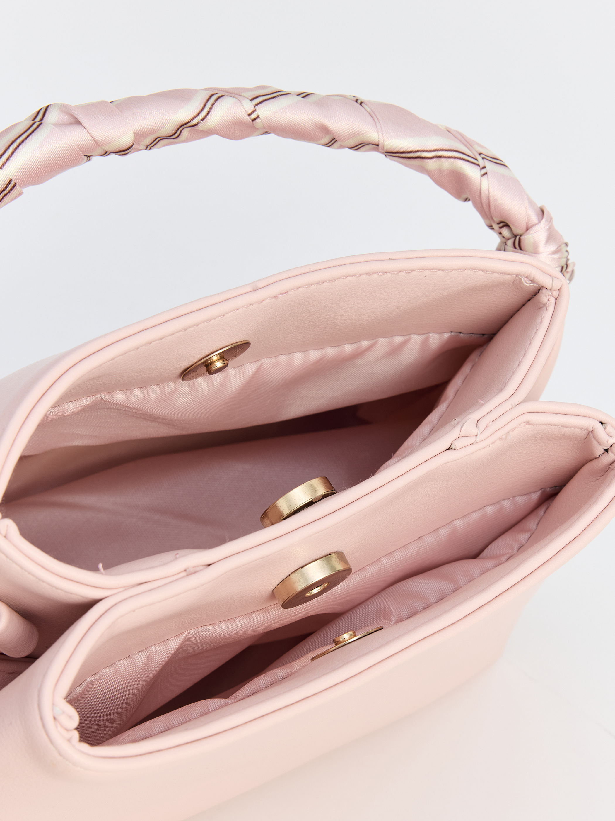 LCW ACCESSORIES Fular Detaylı Deri Görünümlü Kadın Omuz Çantası görsel 3