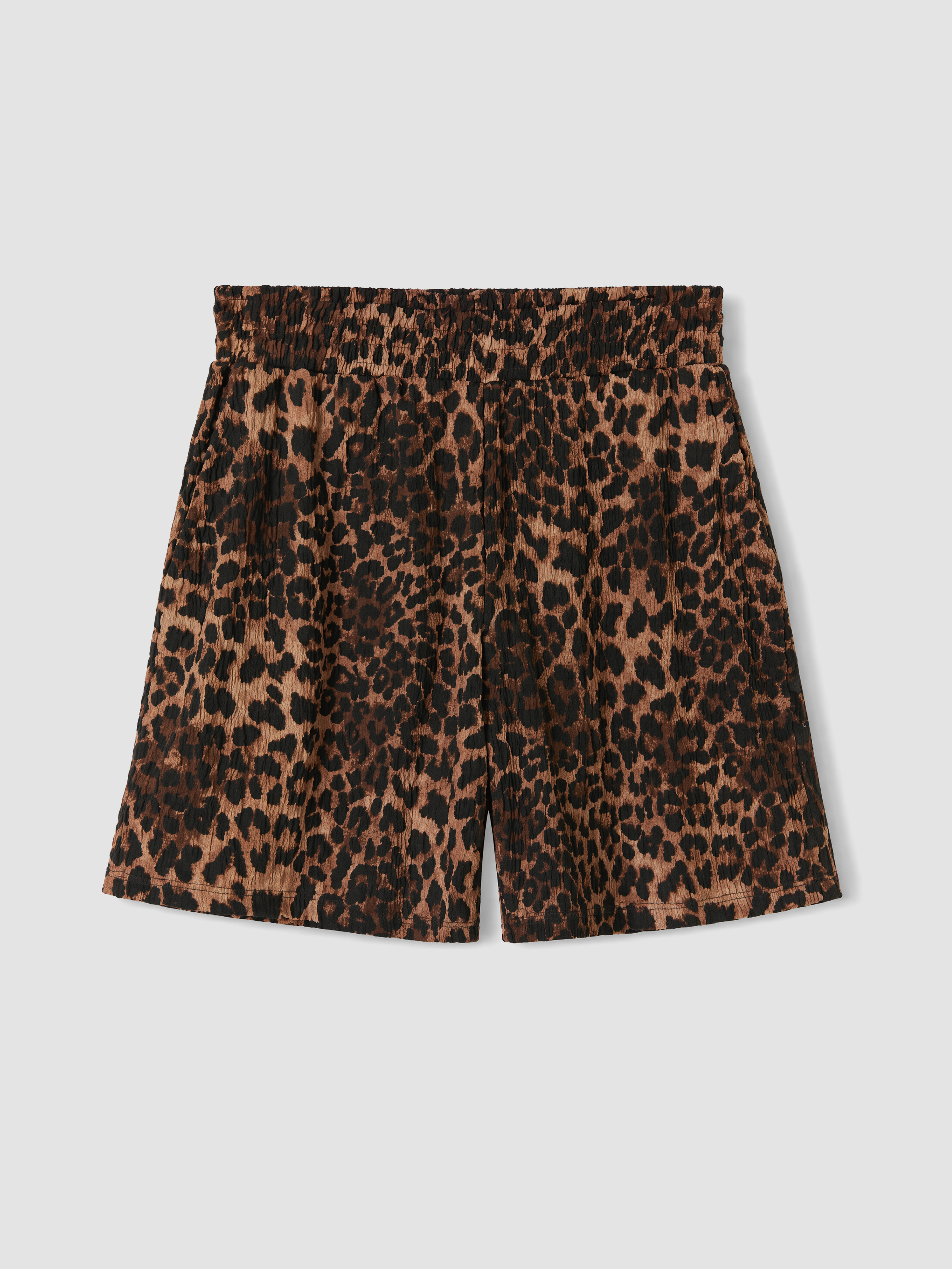 LCWAIKIKI Classic Beli Lastikli Leopar Desenli Kadın Şort görsel 5