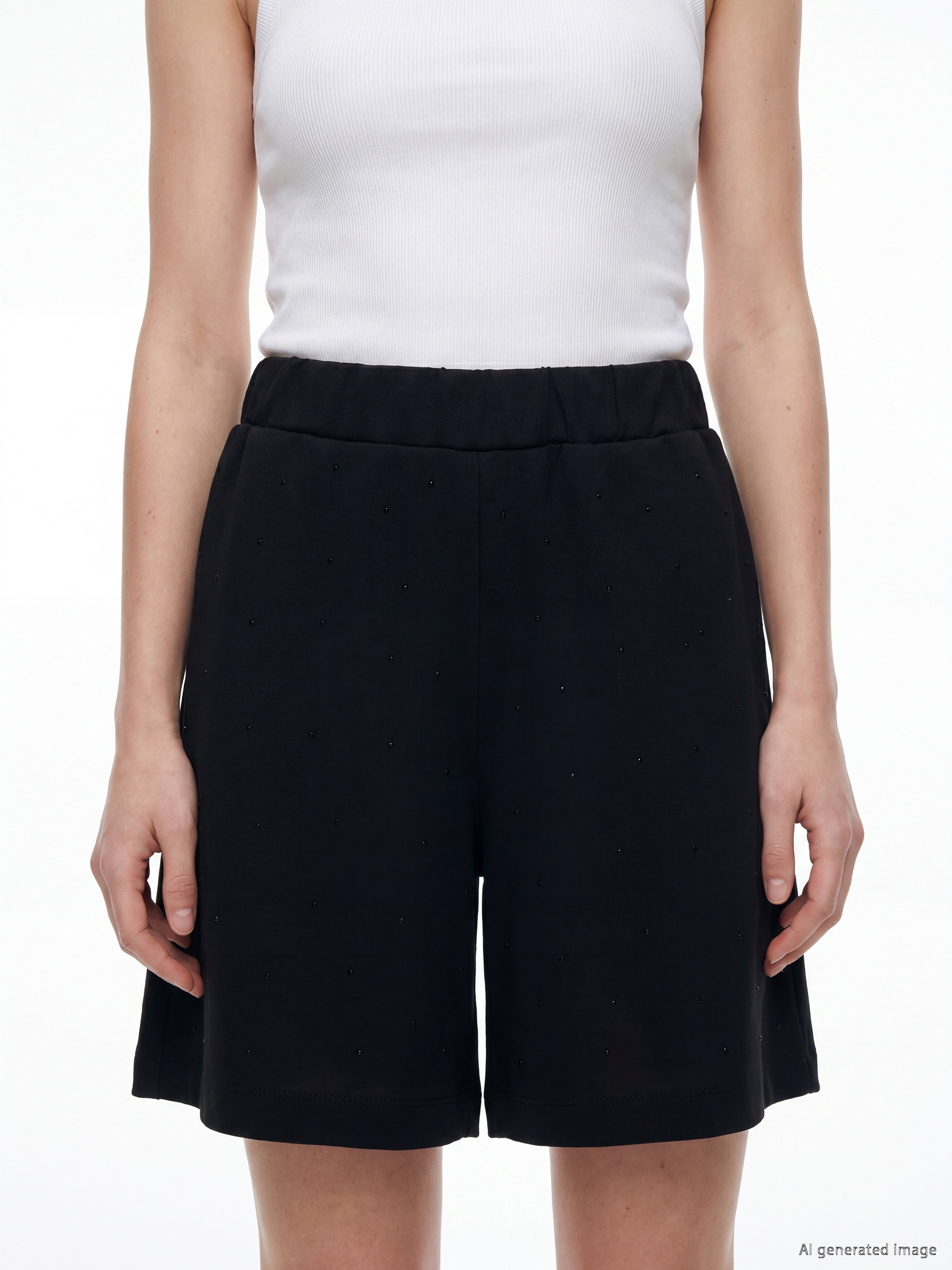 LCW Comfort Soft Touch Taşlı Kadın Şort görsel 3