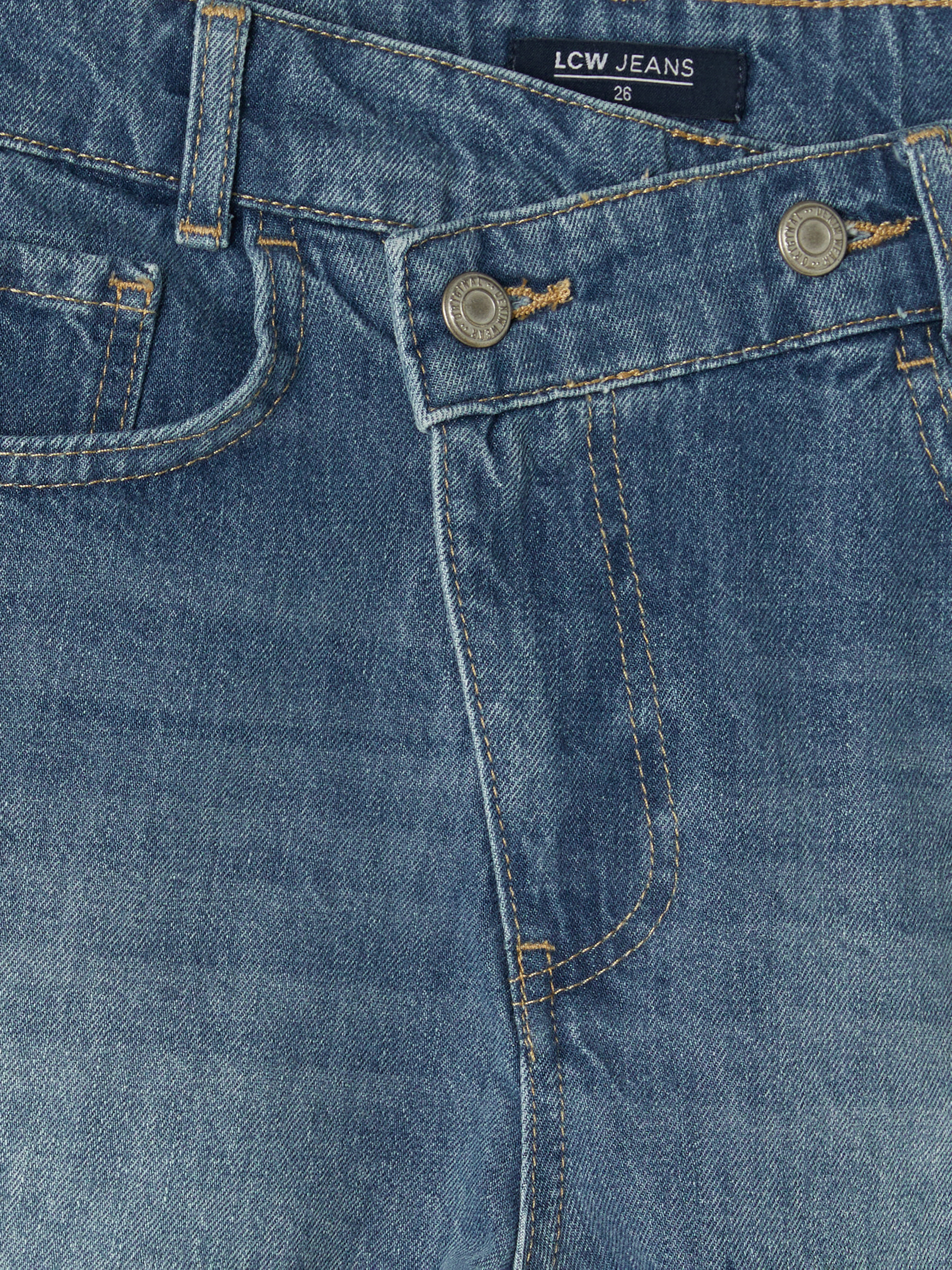 LCW Jeans Çapraz Düğme Kapamalı Kadın Jean Şort görsel 7