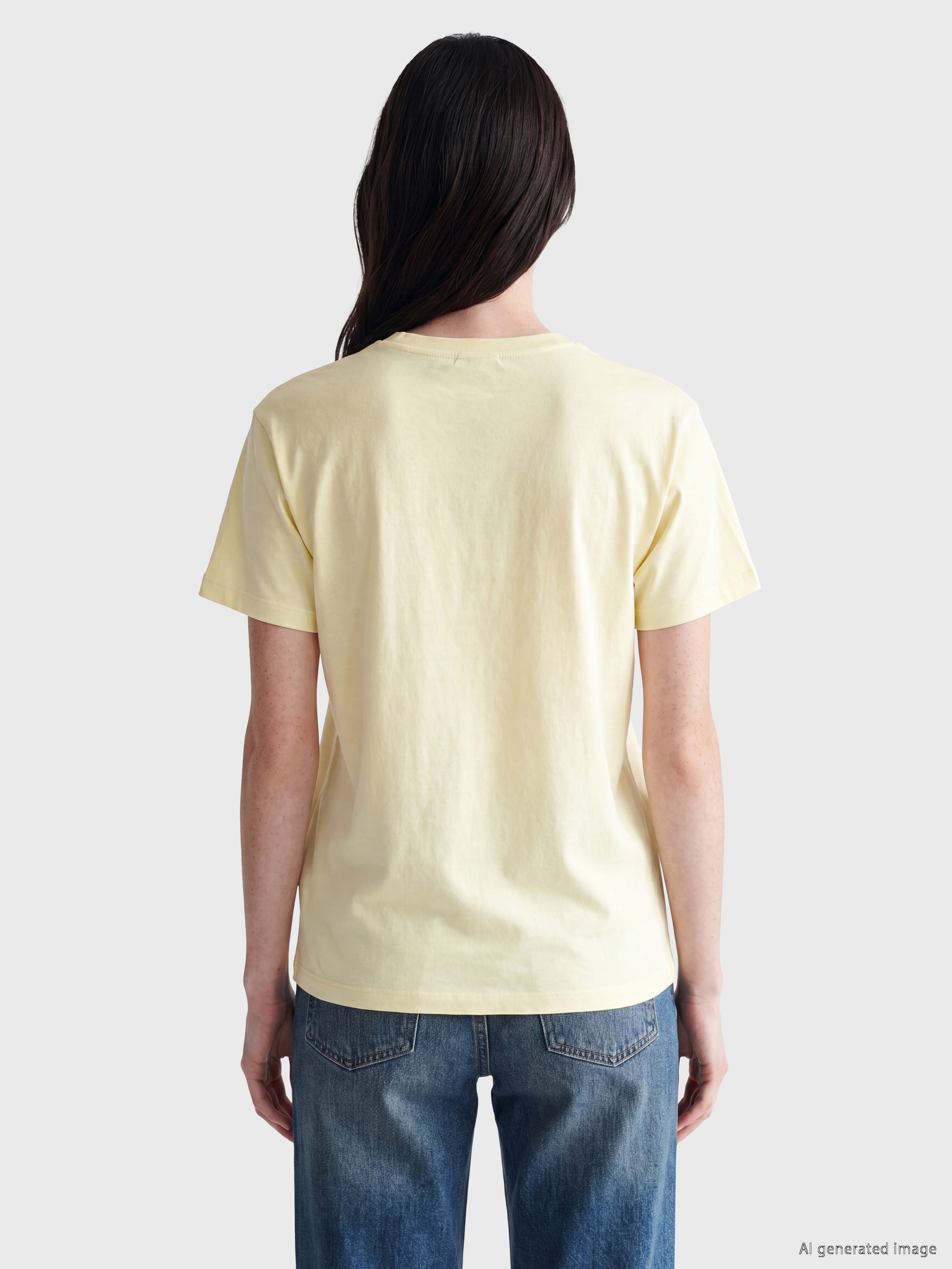 LCW Comfort Mickey Mouse Nakışlı %100 Pamuklu Kadın Tişört görsel 4