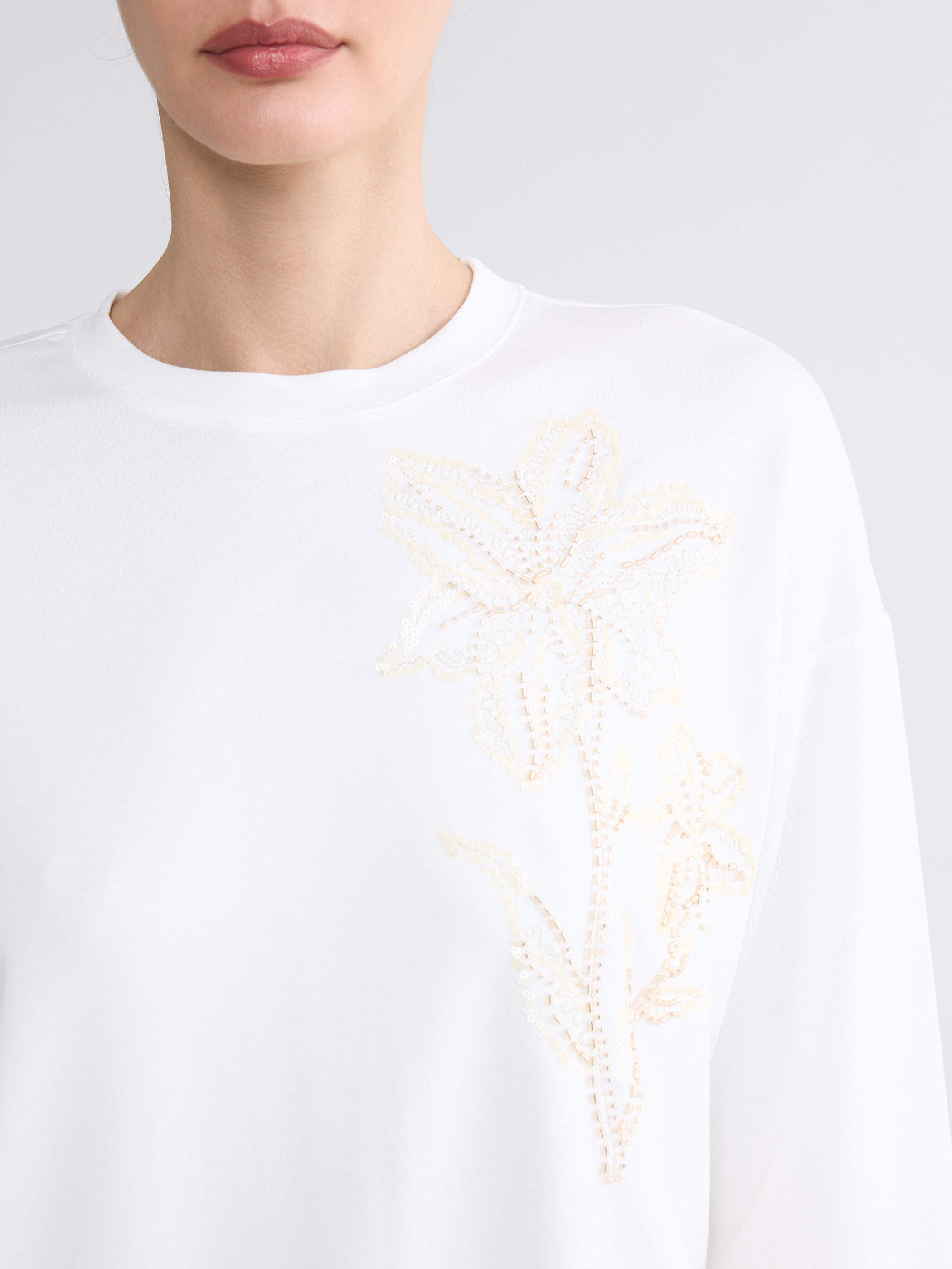 LCWAIKIKI Classic Payetli Oversize Soft Touch Kadın Tunik görsel 3