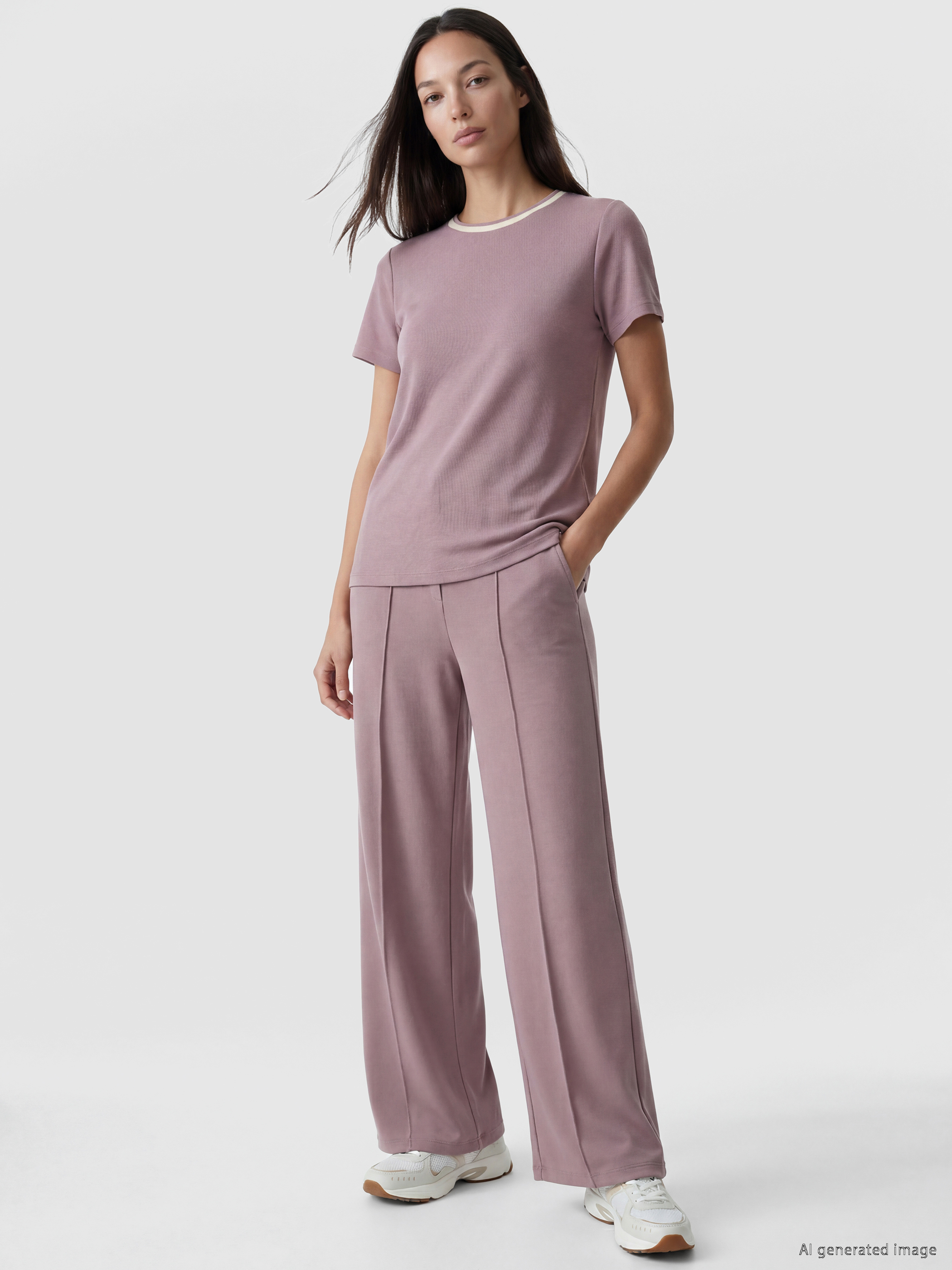 LCW EVERYDAY Bisiklet Yaka Soft Touch Kadın Tişört