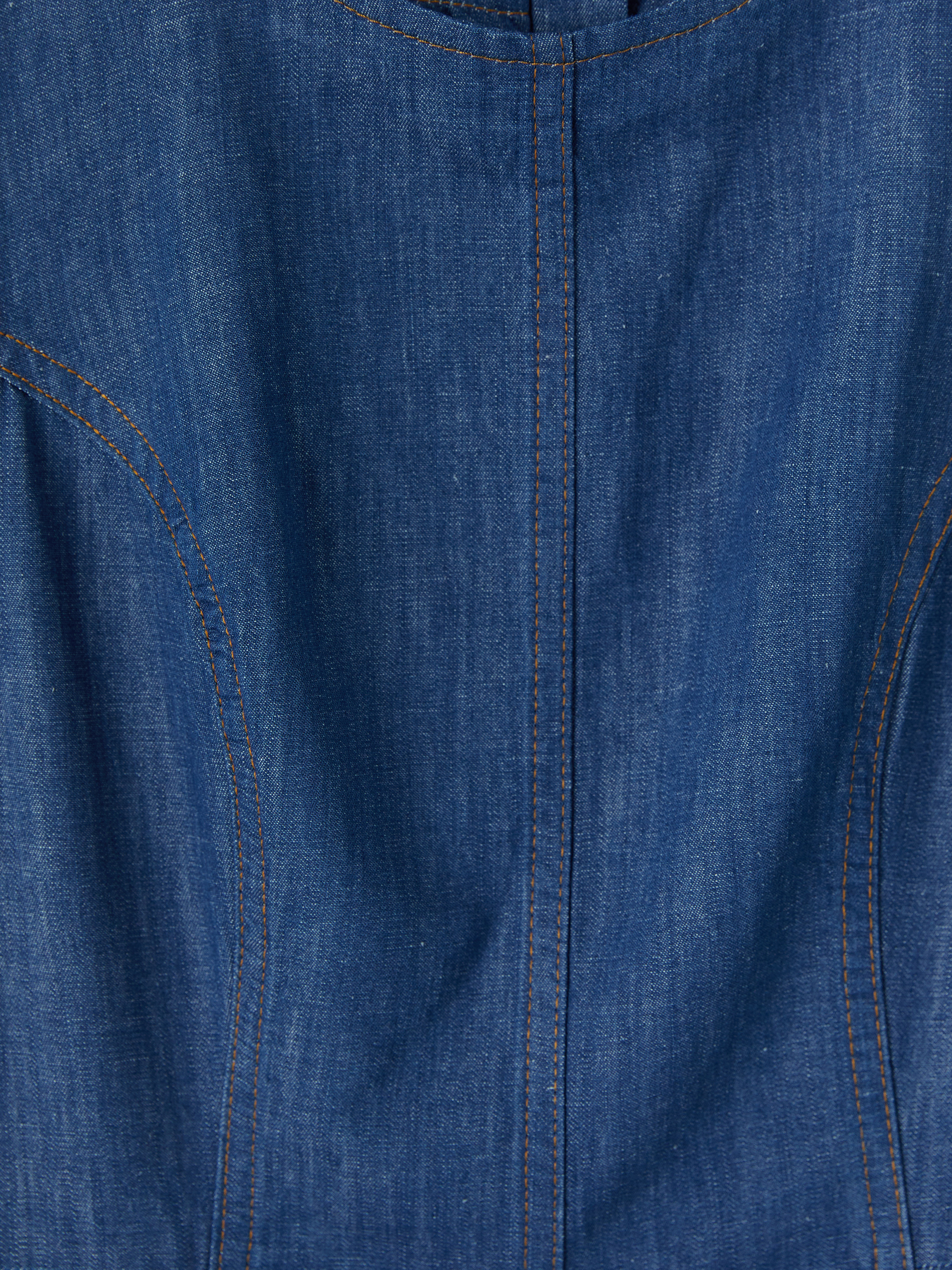 LCW Modest Midi Kloş Jean Elbise görsel 7