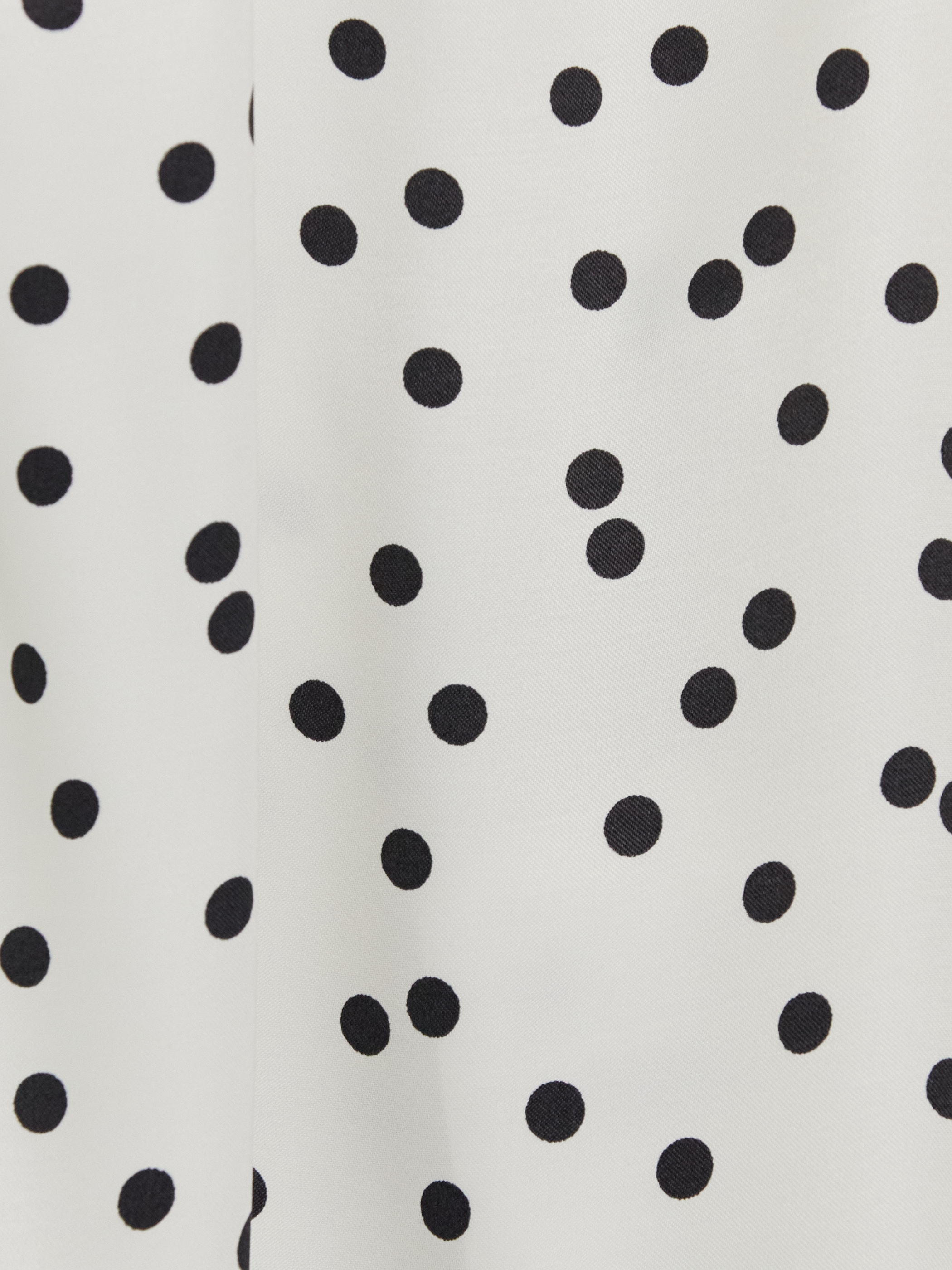 LCW Vision Halter Yaka Puantiyeli Asimetrik Kesim Bluz görsel 7