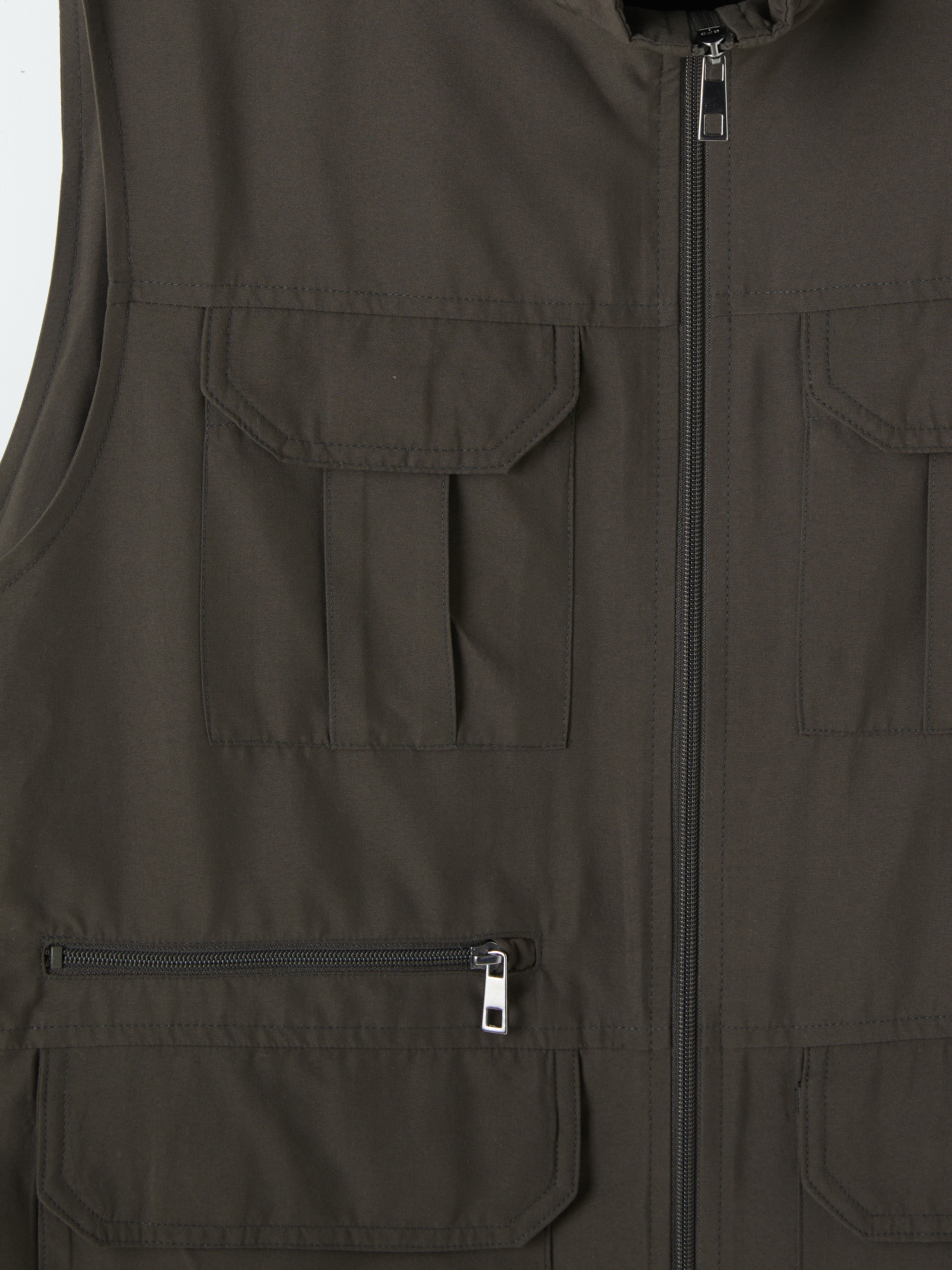 LCWAIKIKI Classic Regular Fit Dik Yaka Erkek Avcı Yeleği görsel 7
