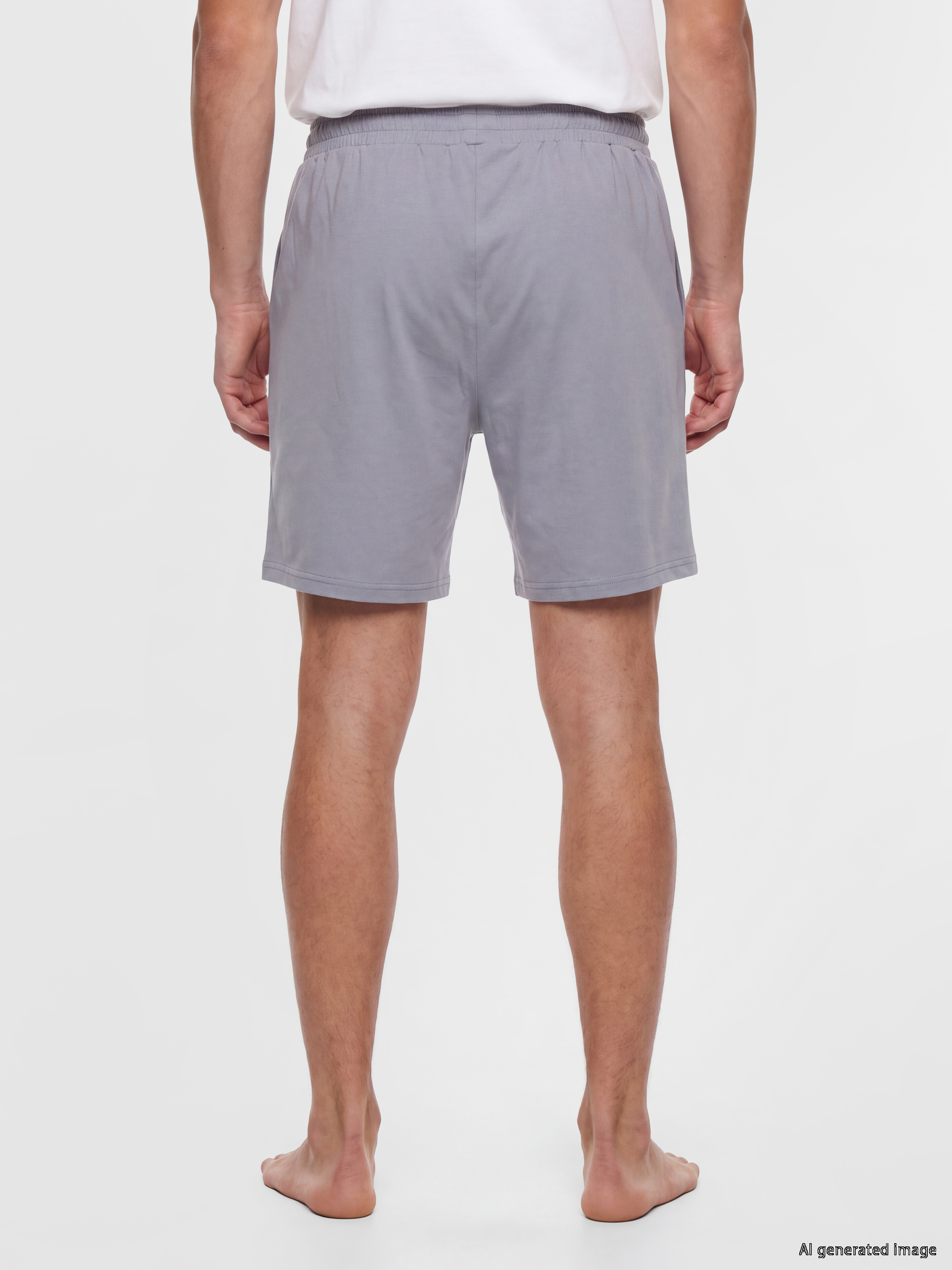 LC WAIKIKI Slim Fit Erkek Şort görsel 4