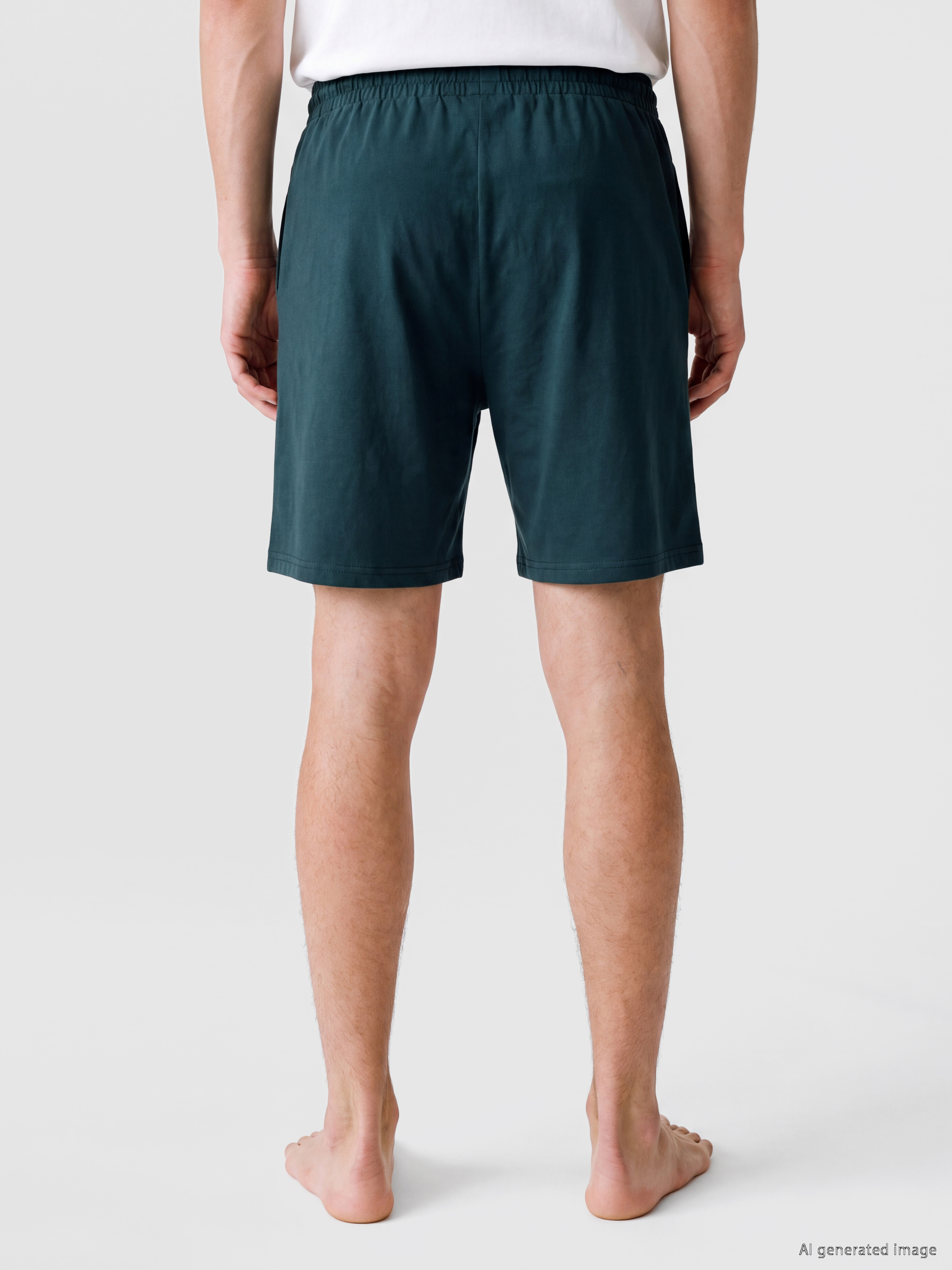 LC WAIKIKI Slim Fit Erkek Şort görsel 4