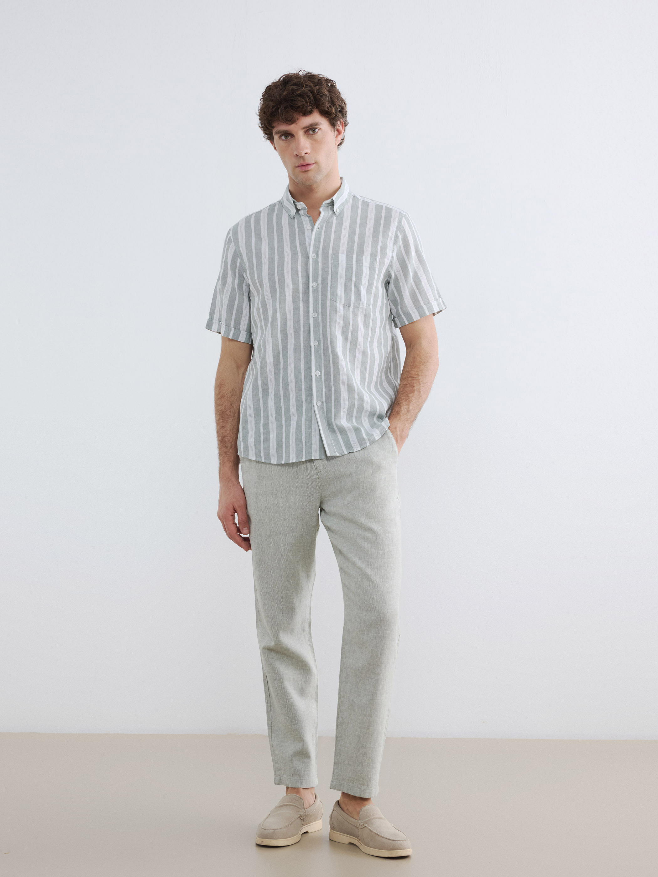 LCWAIKIKI Classic Regular Fit Keten Karışımlı Erkek Chino Pantolon görsel 2