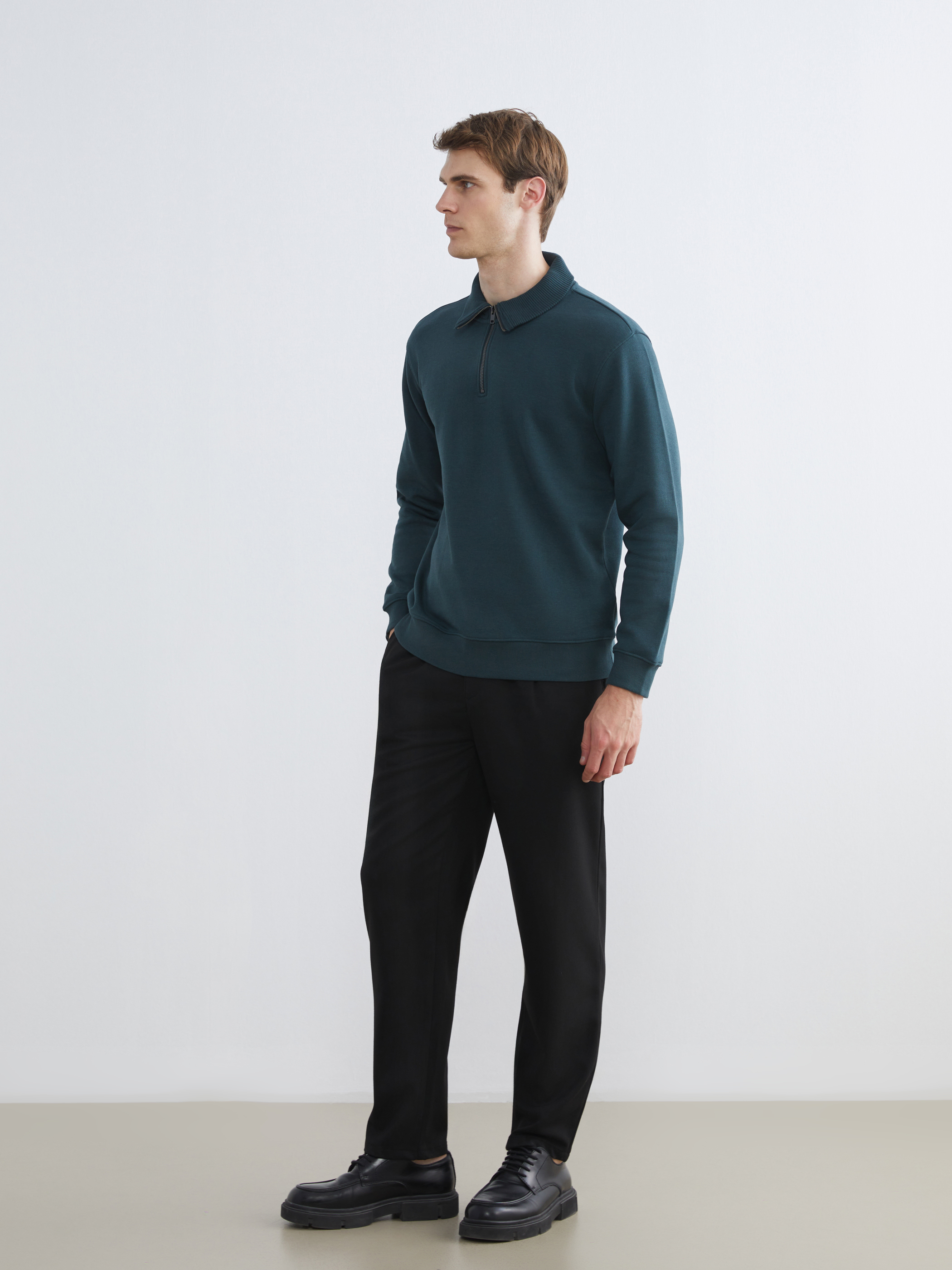 LCW Vision Dik Yaka Erkek Sweatshirt görsel 2
