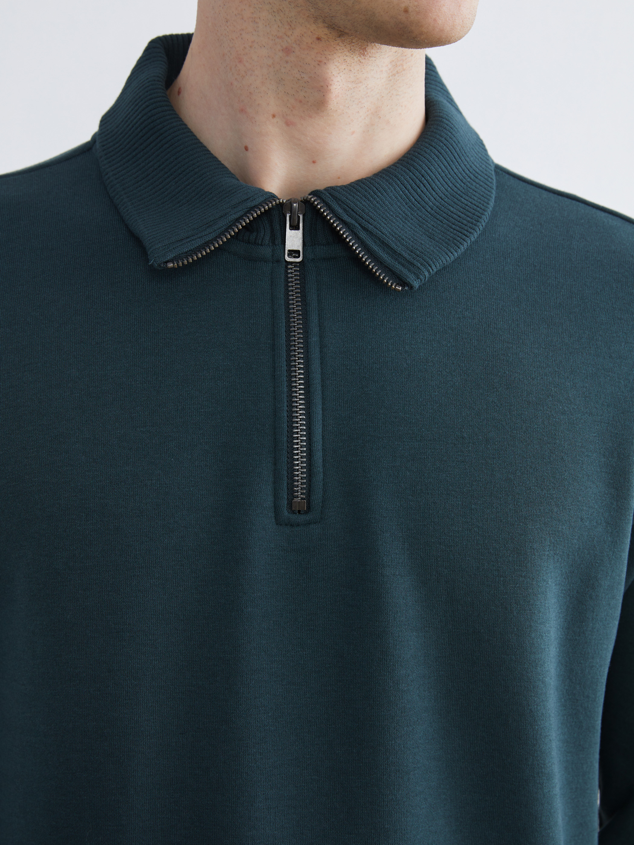 LCW Vision Dik Yaka Erkek Sweatshirt görsel 3