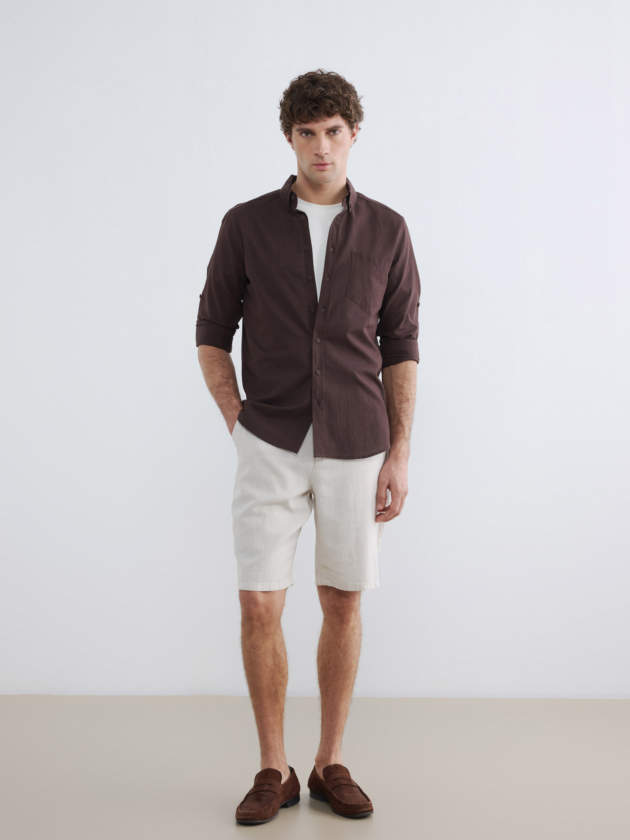 LCWAIKIKI Classic Regular Fit Keten Karışımlı Erkek Gömlek görsel 2