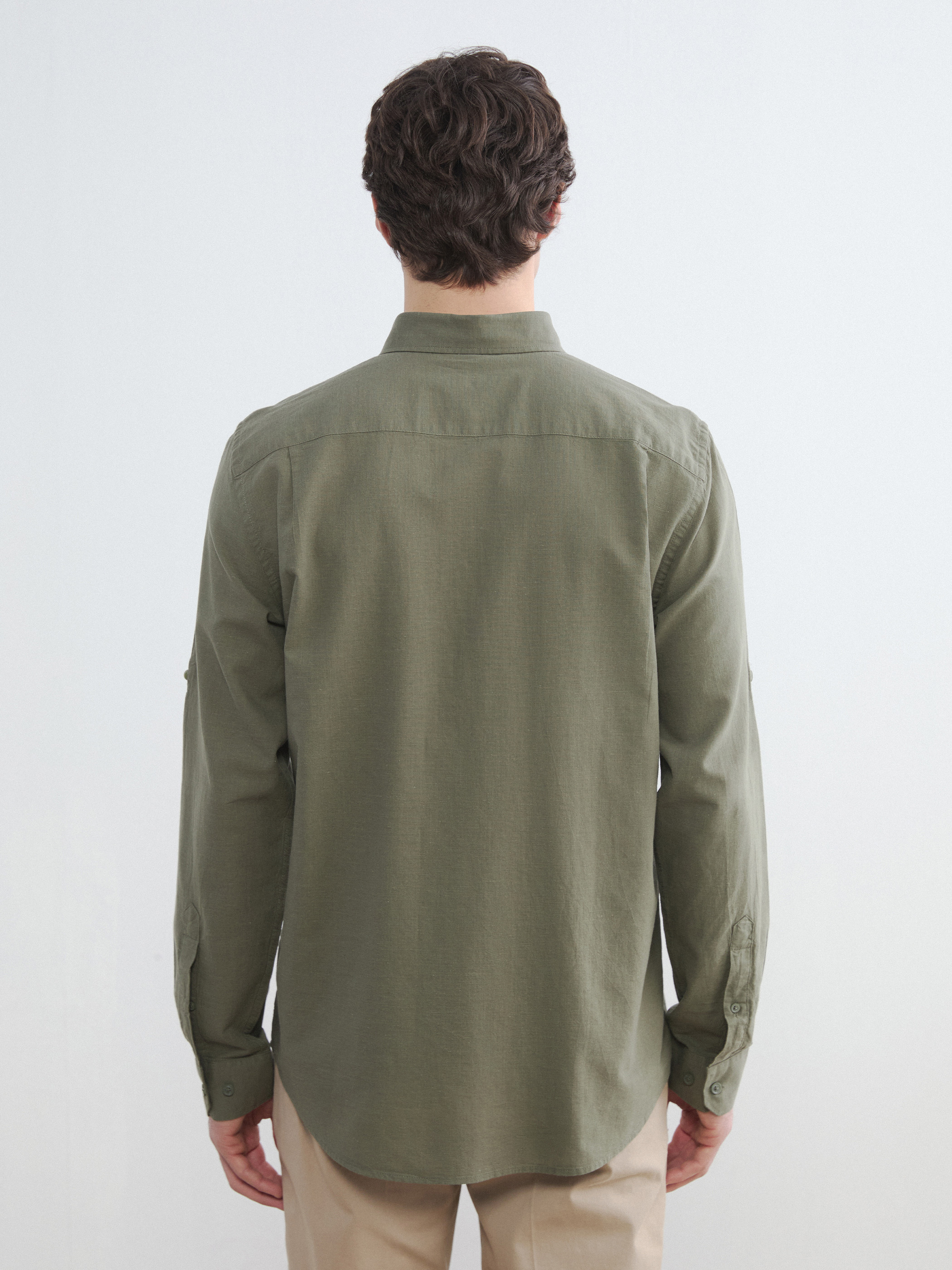 LCWAIKIKI Classic Regular Fit Keten Karışımlı Erkek Gömlek görsel 4