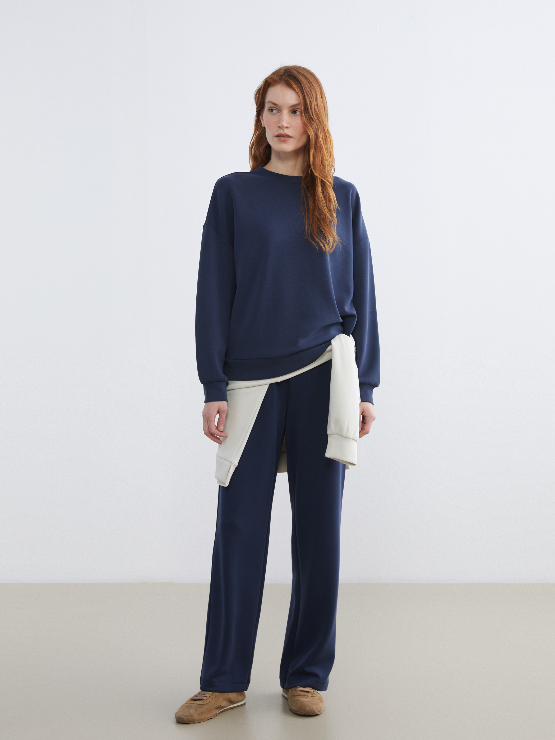 LCW Vision Bisiklet Yaka Oversize Kadın Sweatshirt görsel 3