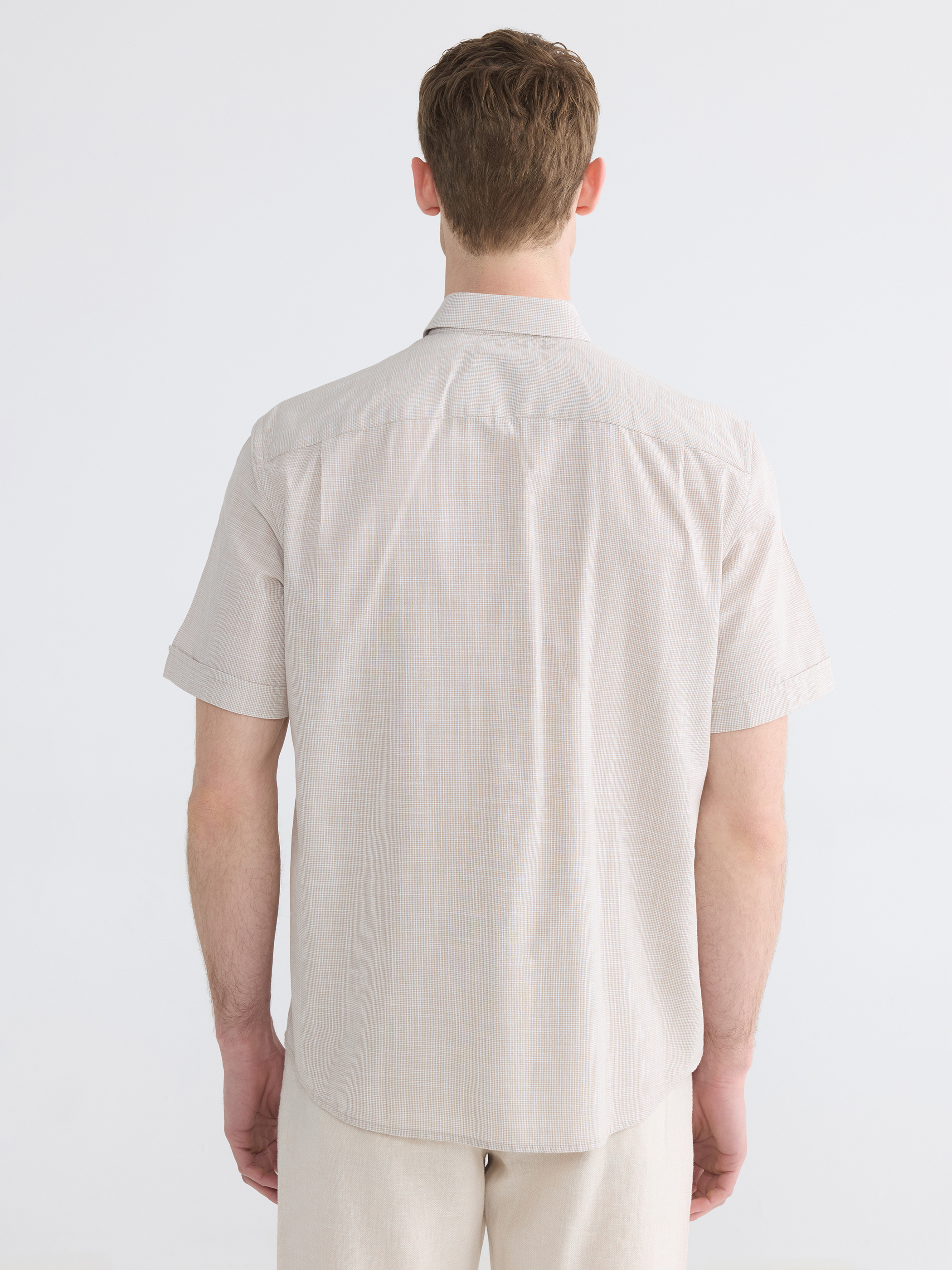 LCWAIKIKI Classic Regular Fit Erkek Keten Görünümlü Gömlek görsel 4