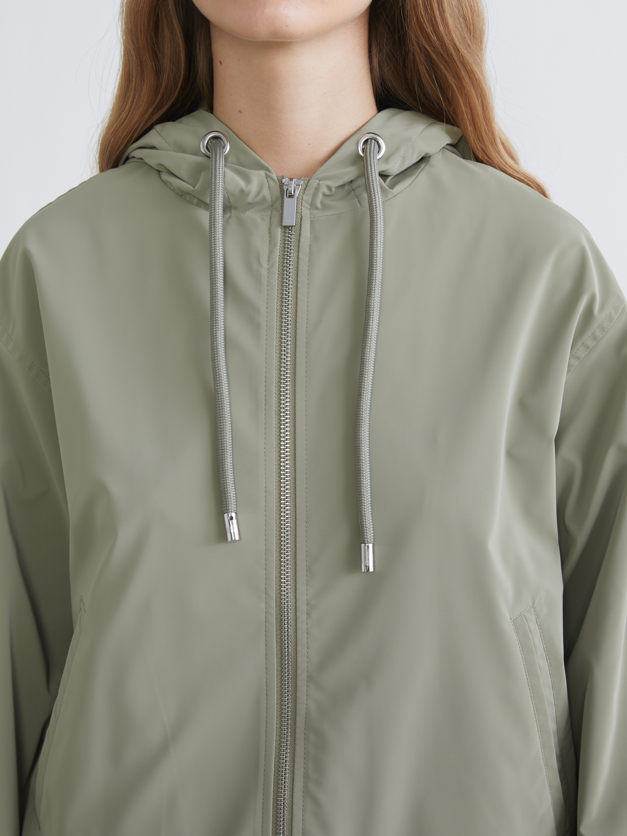 XSIDE Kapüşonlu Oversize Crop Kadın Yağmurluk görsel 3