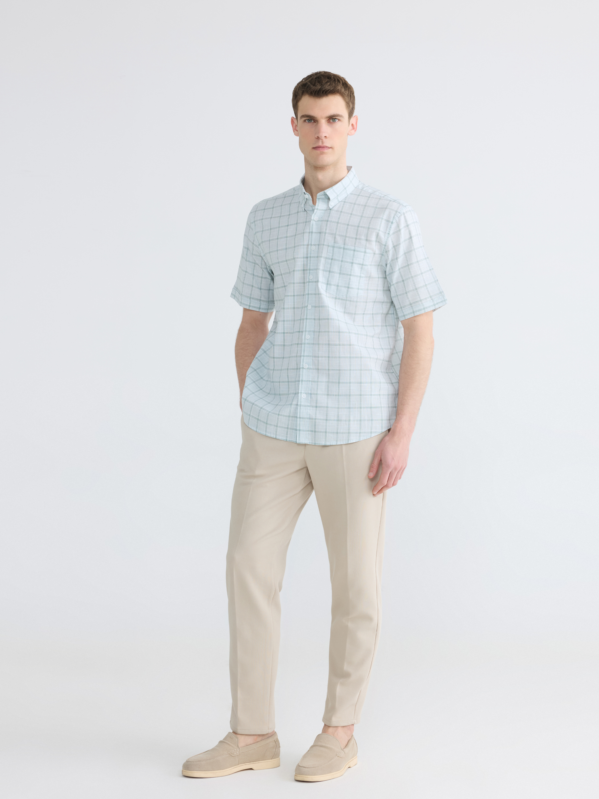 LCWAIKIKI Classic Regular Fit Kareli Kısa Kollu Erkek Gömlek görsel 3