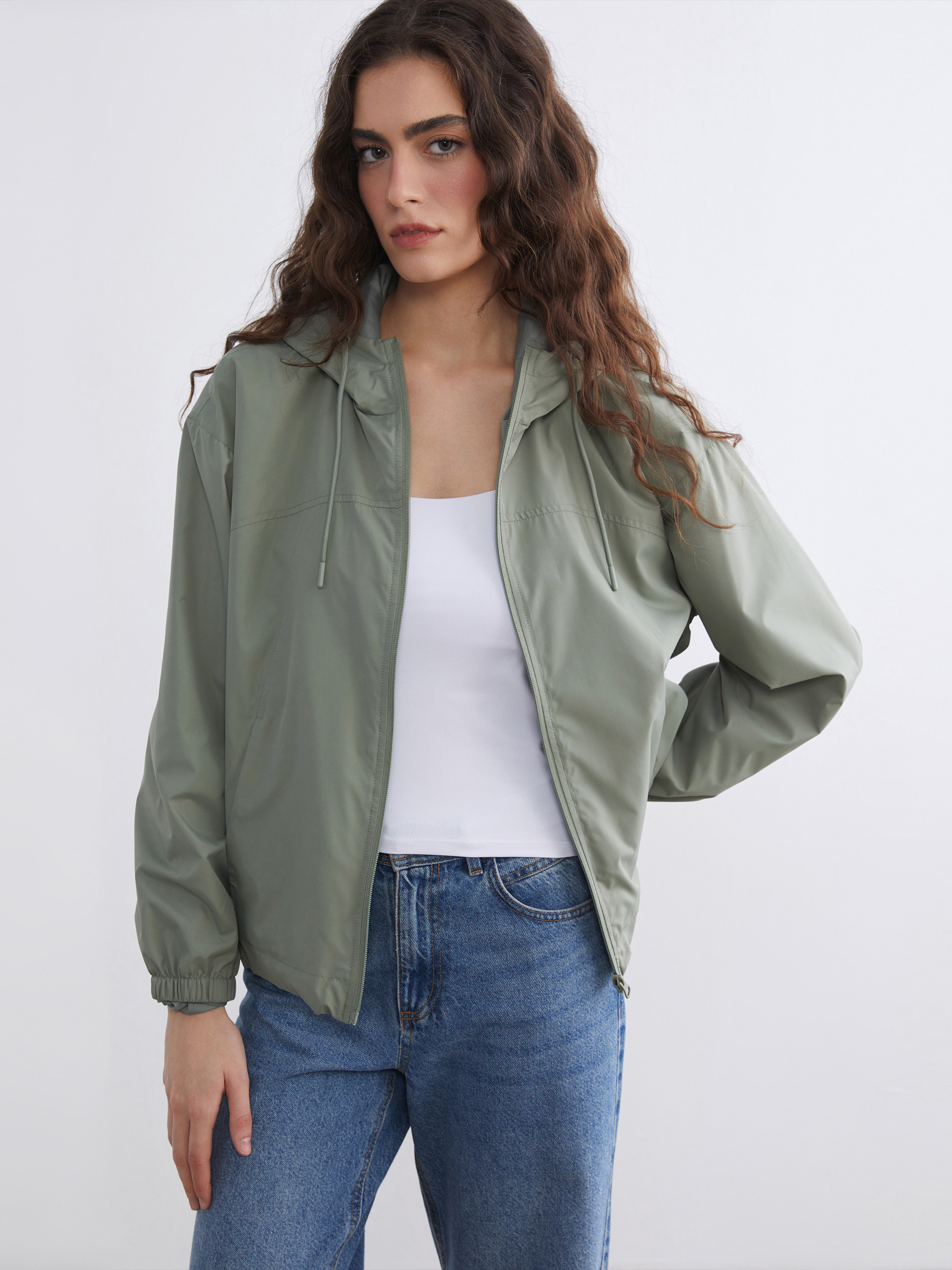 LCW Vision Kapüşonlu Oversize Kadın Yağmurluk
