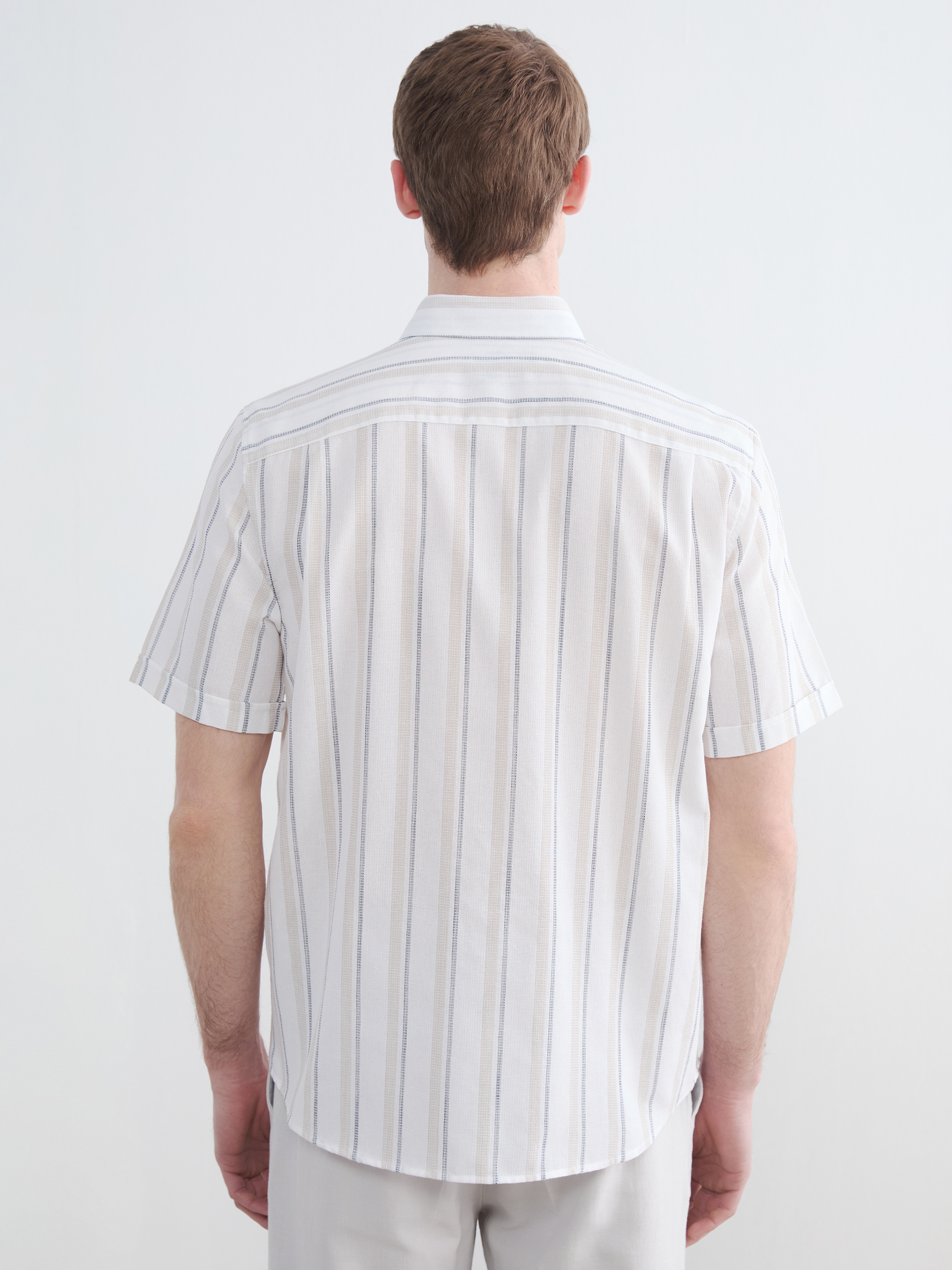 LCWAIKIKI Classic Regular Fit Armürlü Erkek Gömlek görsel 4
