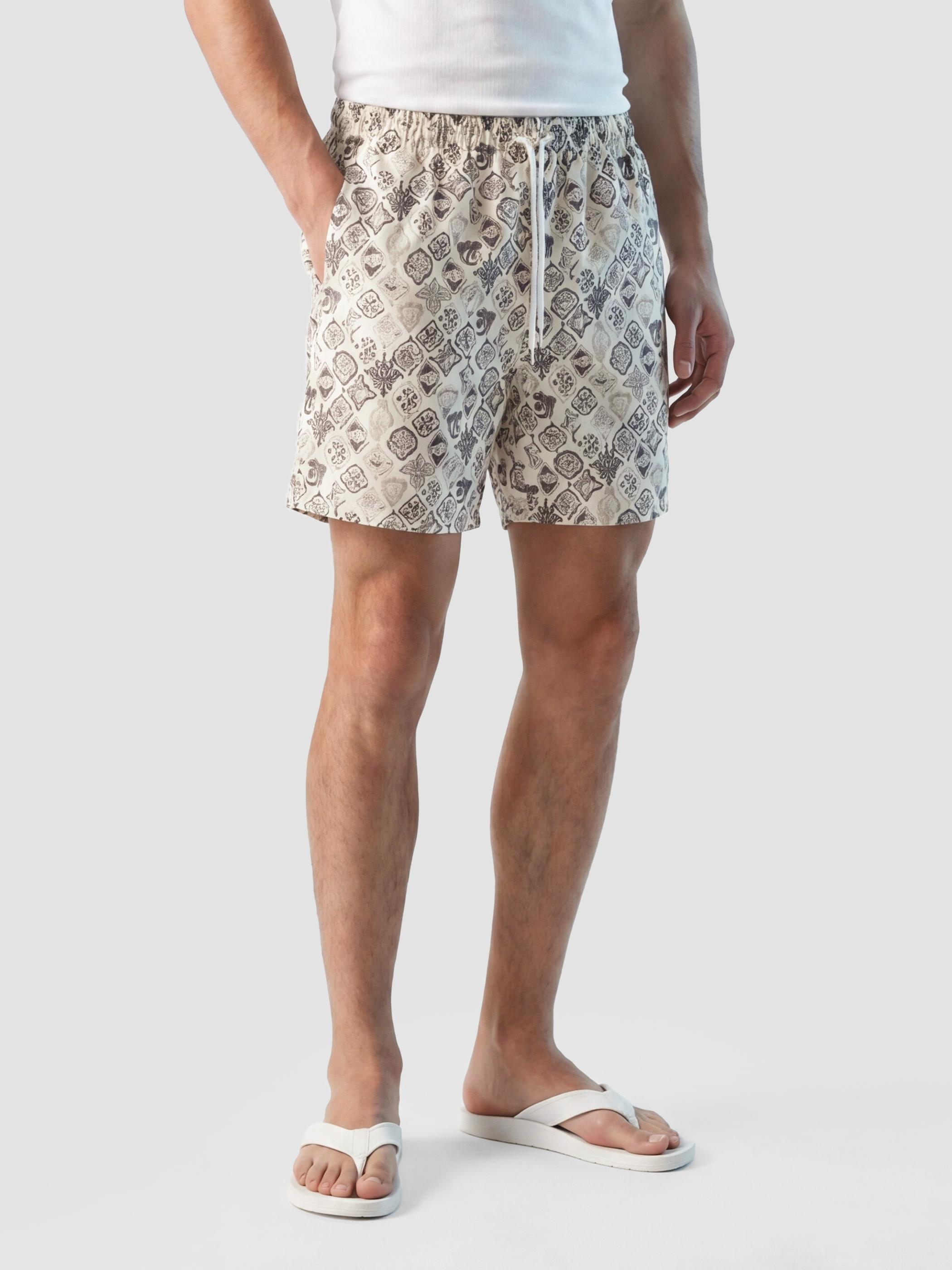 LCW SWIMWEAR Kısa Boy Desenli Erkek Deniz Şortu görsel 2